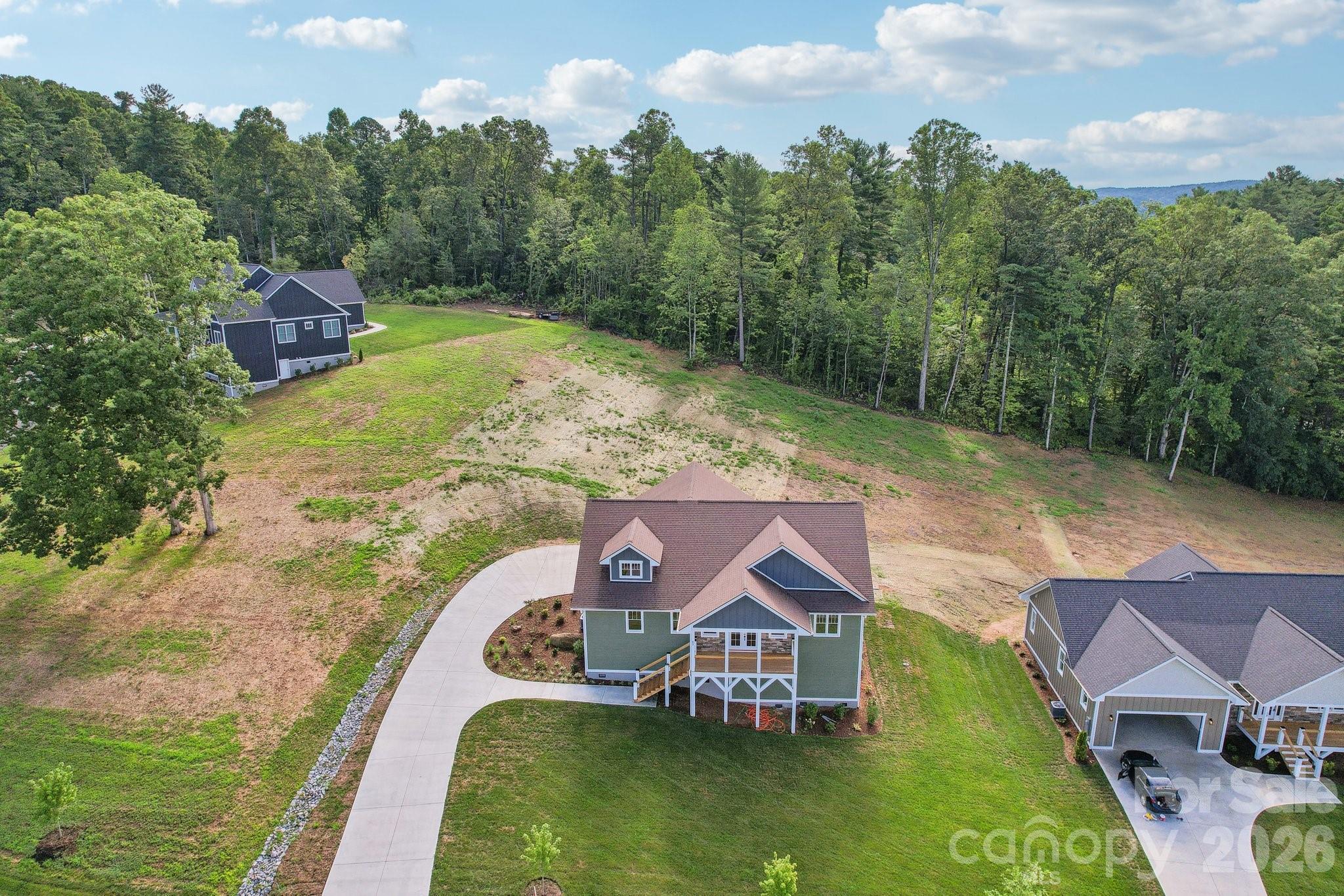 62 Maple Knoll Drive — Hendersonville