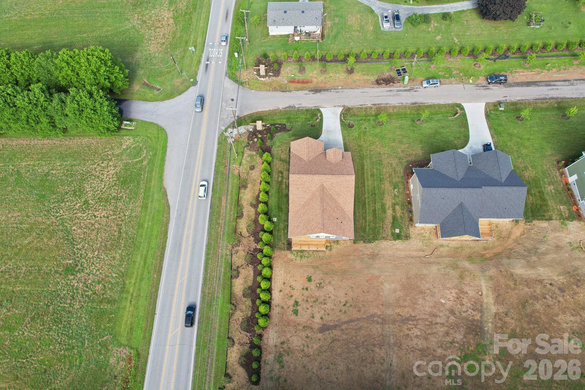 20 Maple Knoll Drive — Hendersonville