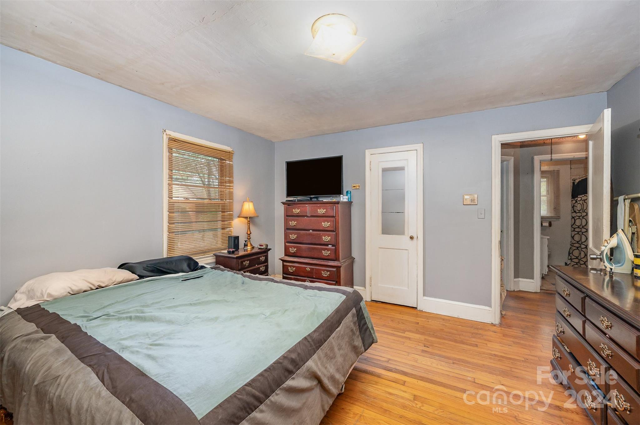 2740 Dogwood Avenue — Charlotte