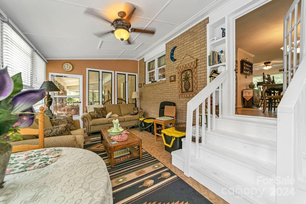 63 Evergreen Cove — Pisgah Forest