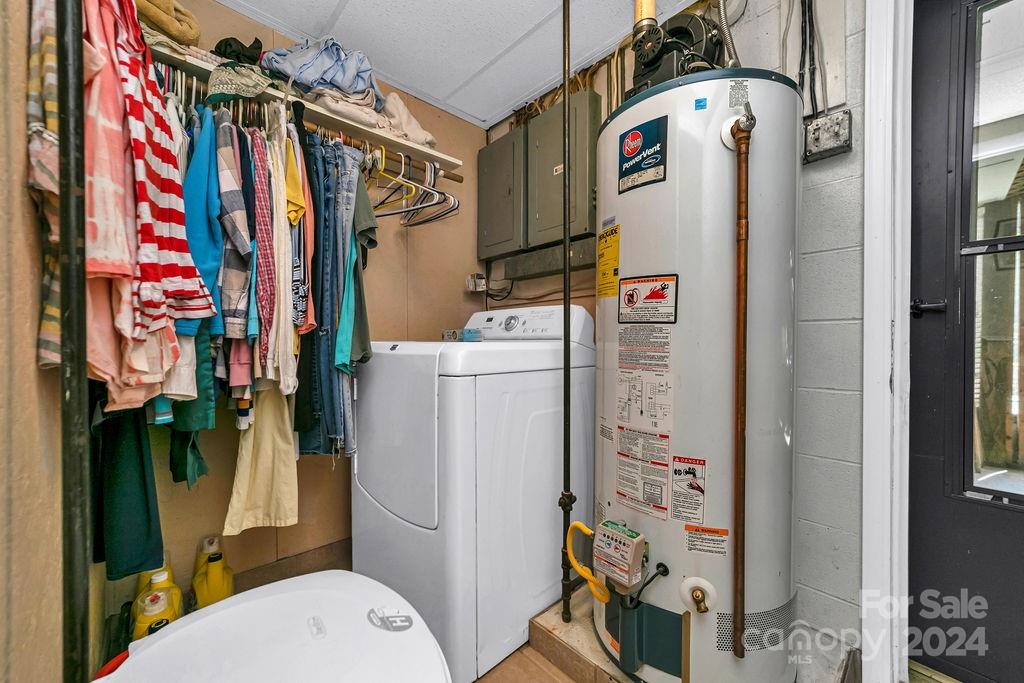 63 Evergreen Cove — Pisgah Forest