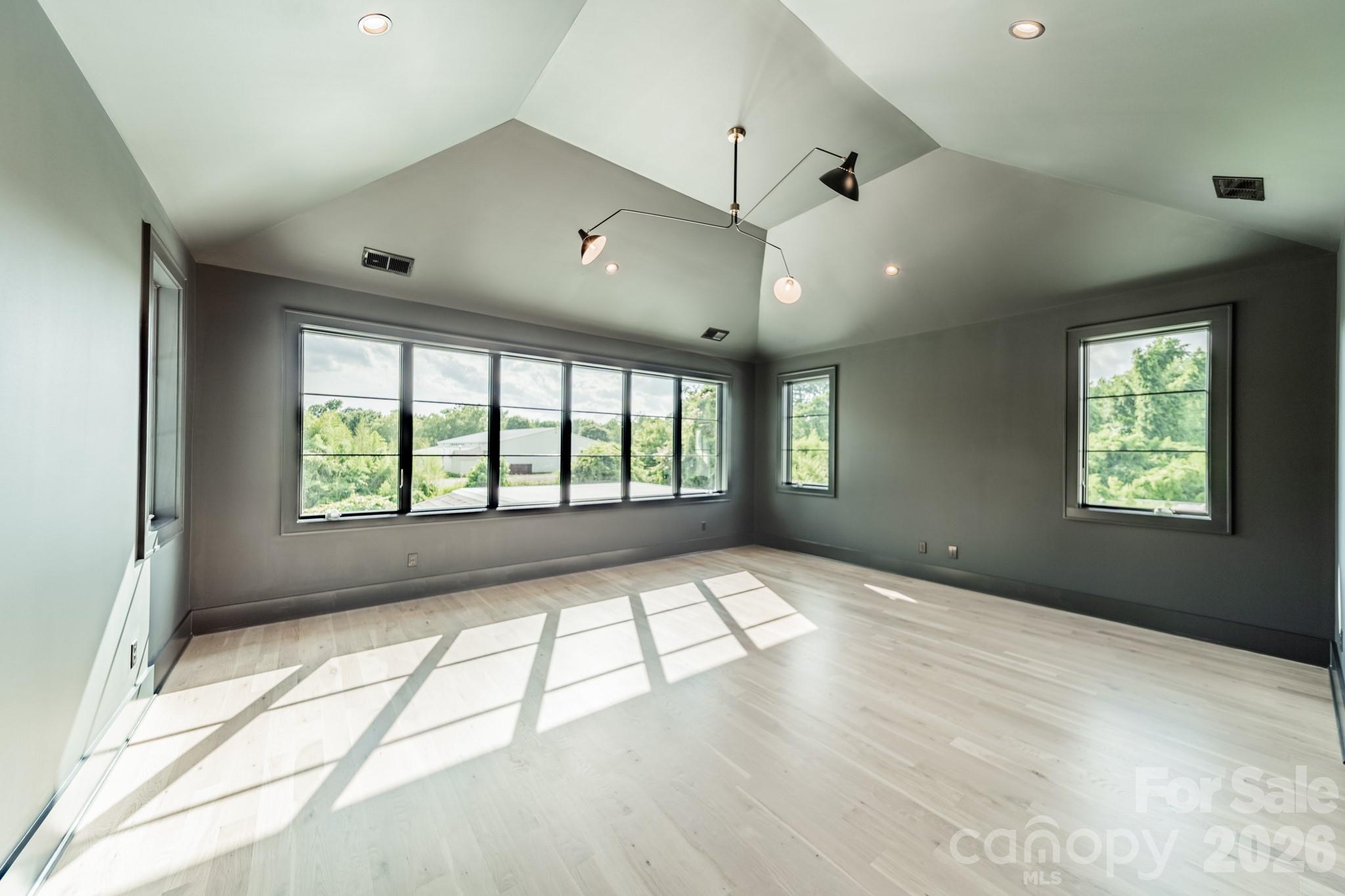 8022 Litaker Manor Court — Charlotte