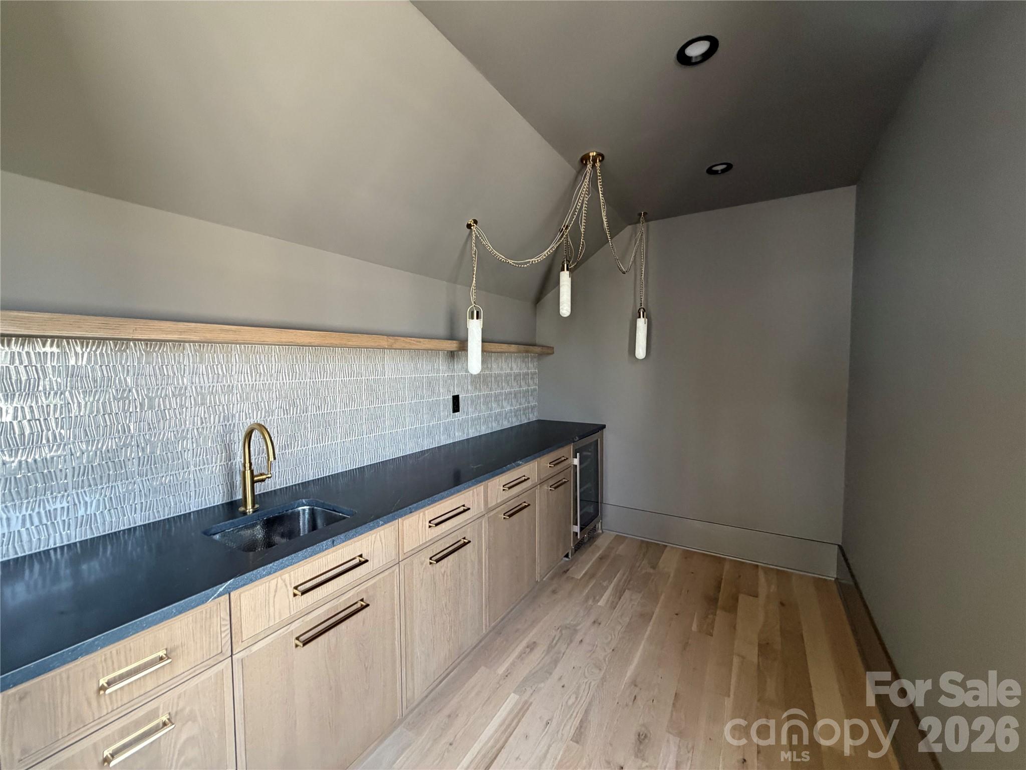 8022 Litaker Manor Court — Charlotte