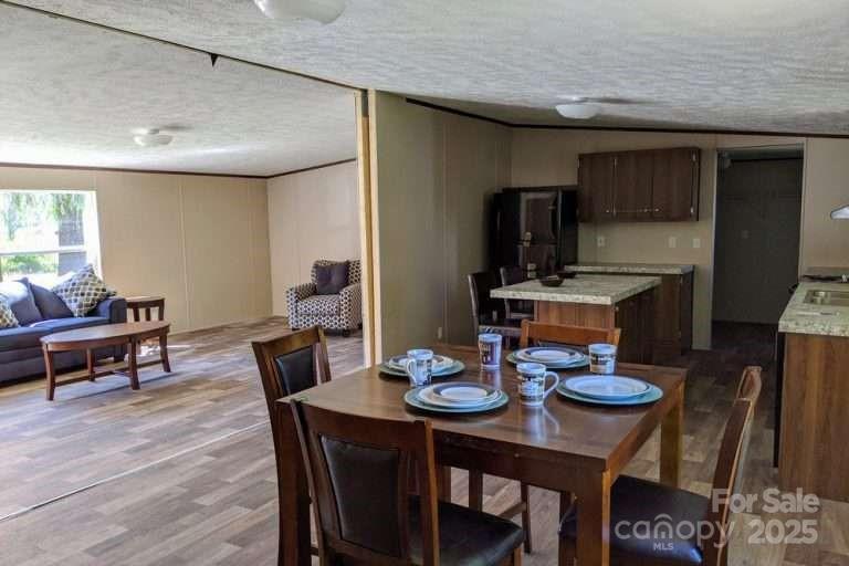 2294 W Old Georgetown Road #2 — Cassatt