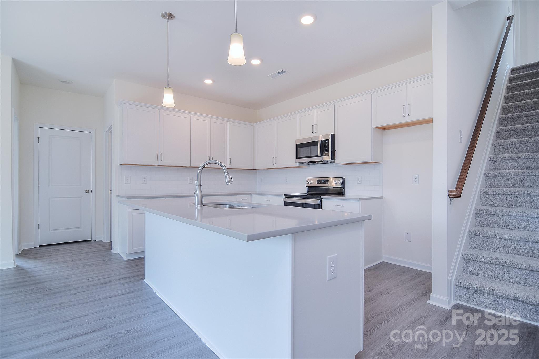 108 Megby Trail — Statesville