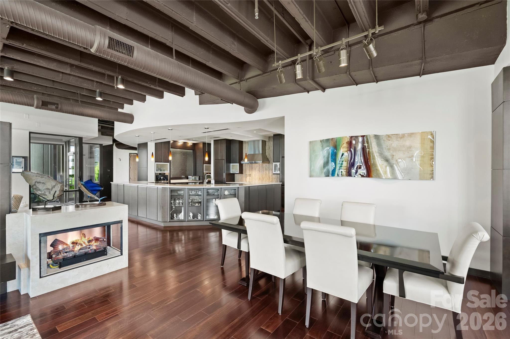 139 S Tryon Street #6 — Charlotte