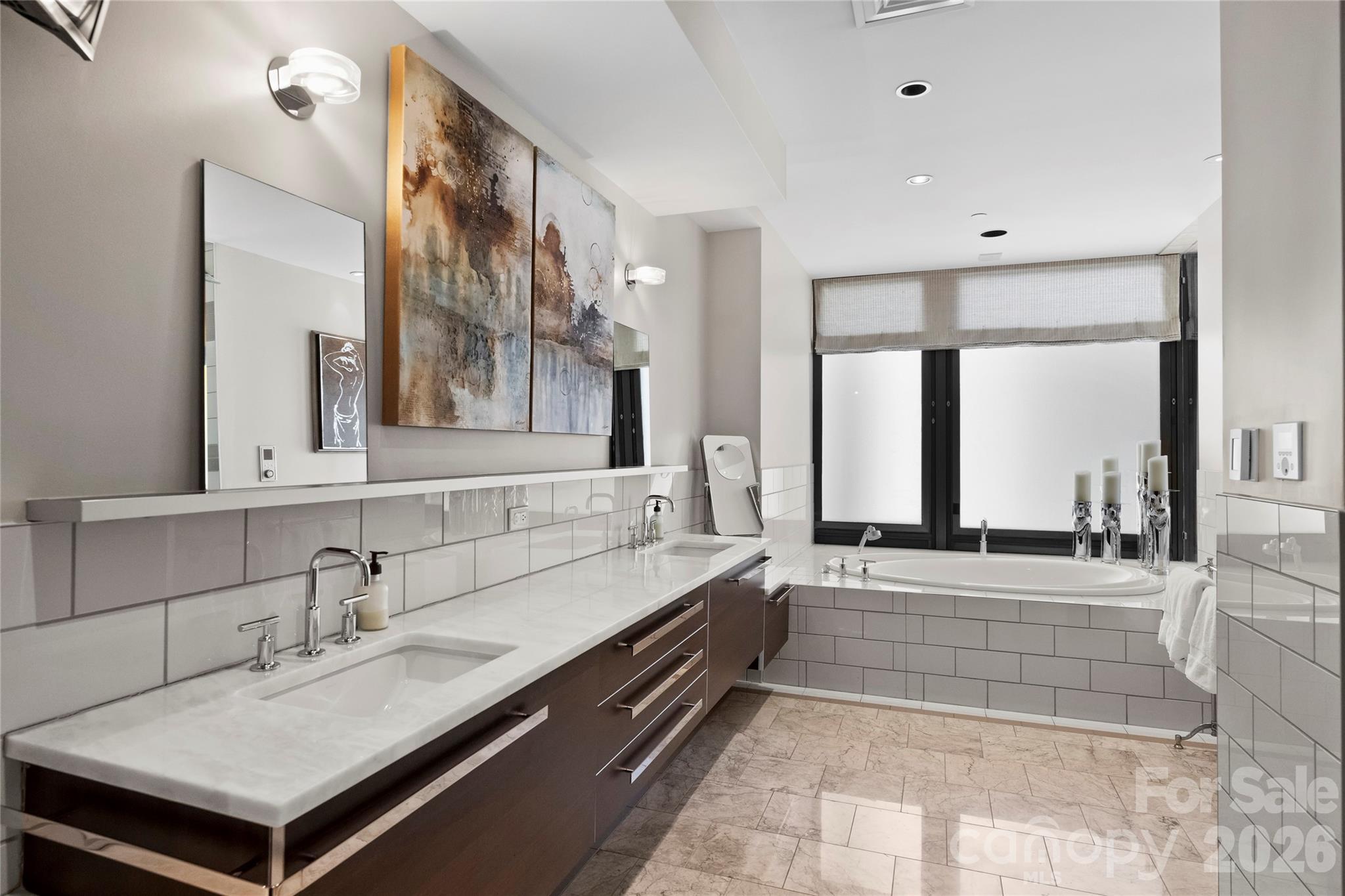 139 S Tryon Street #6 — Charlotte