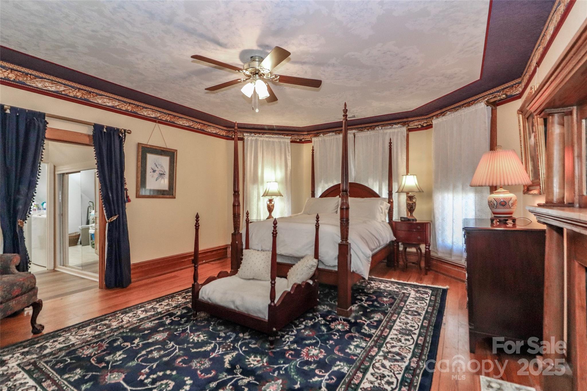 235 Walnut Street — Statesville