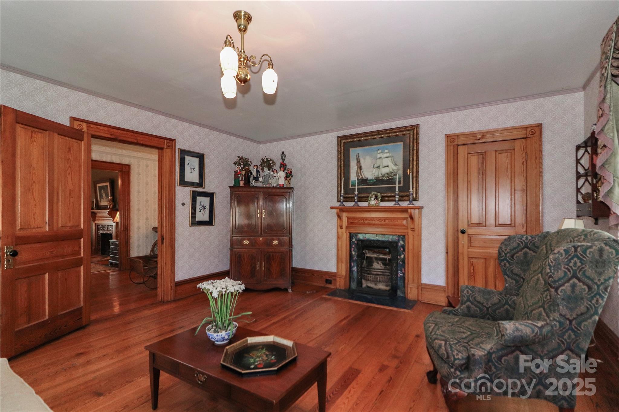 235 Walnut Street — Statesville