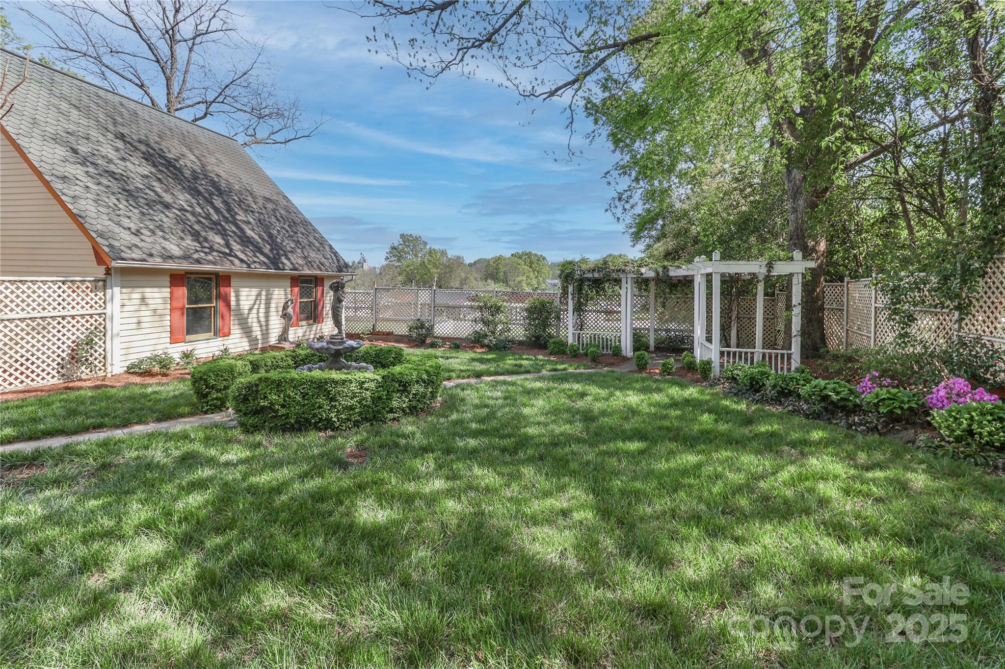 235 Walnut Street — Statesville