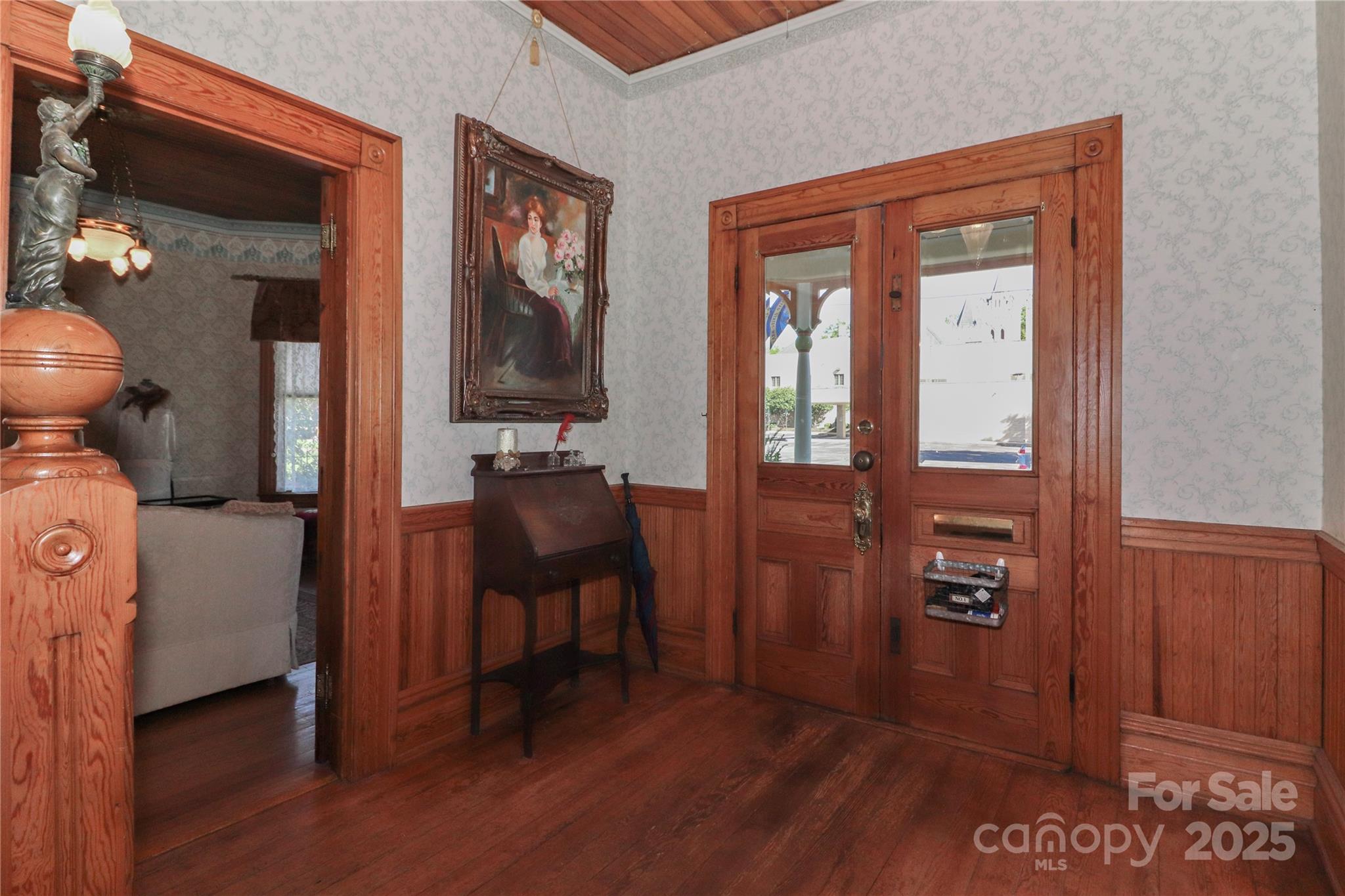 235 Walnut Street — Statesville