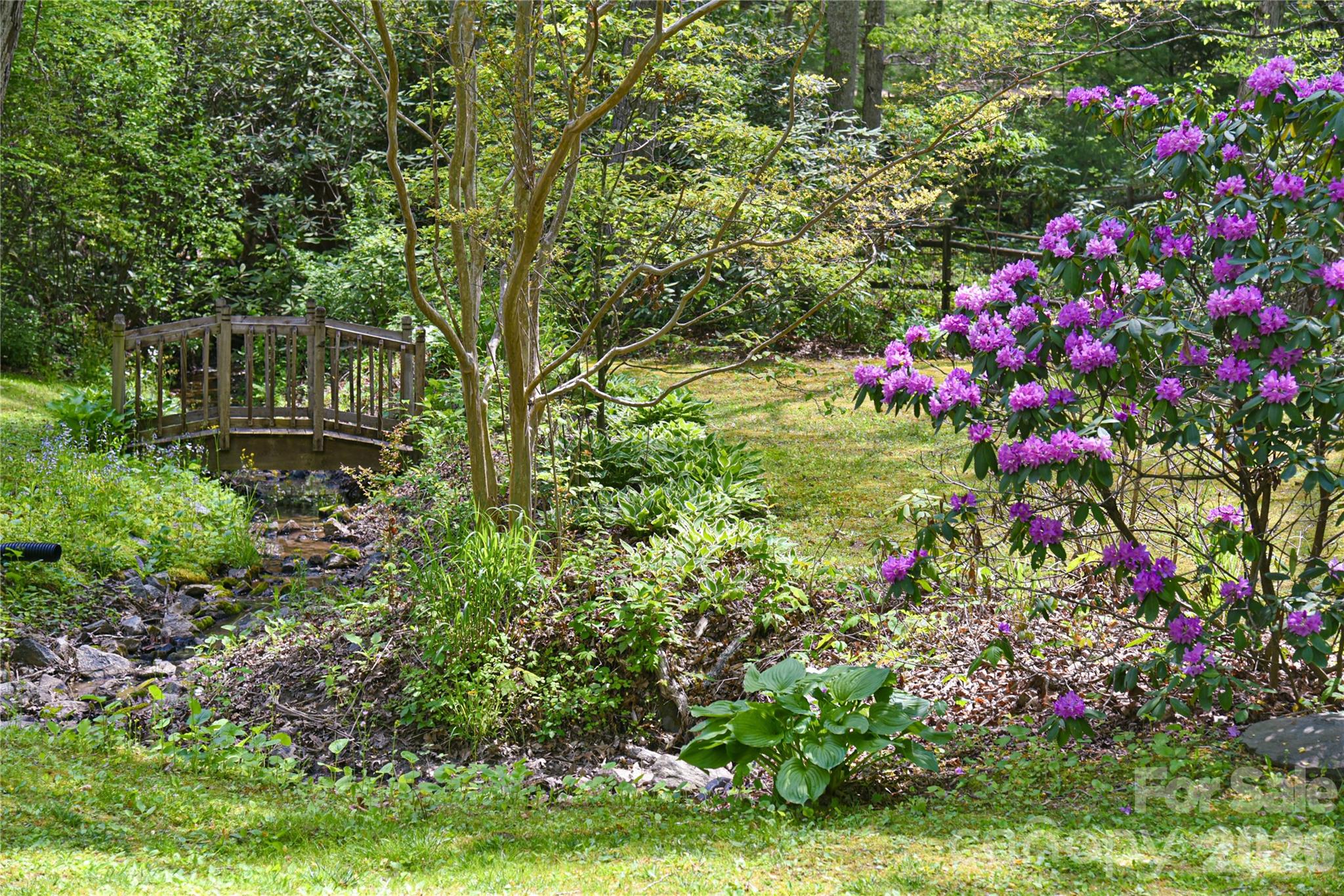 145 Fox Glen Drive — Arden