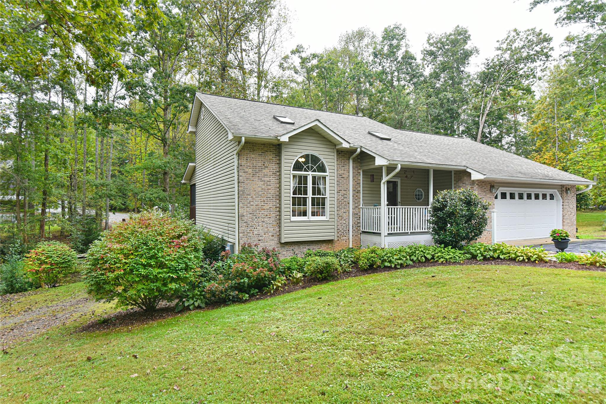 145 Fox Glen Drive — Arden