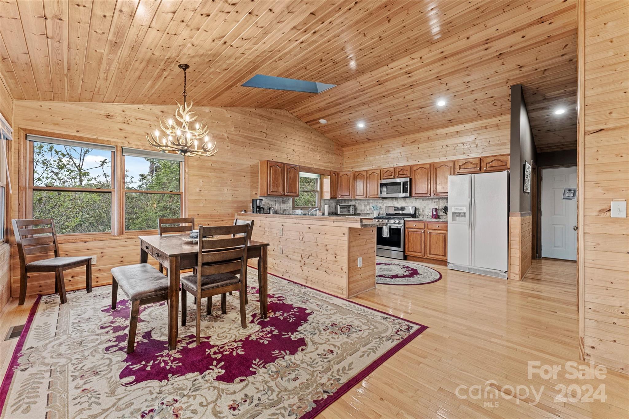 70 Moor Lane — Brevard