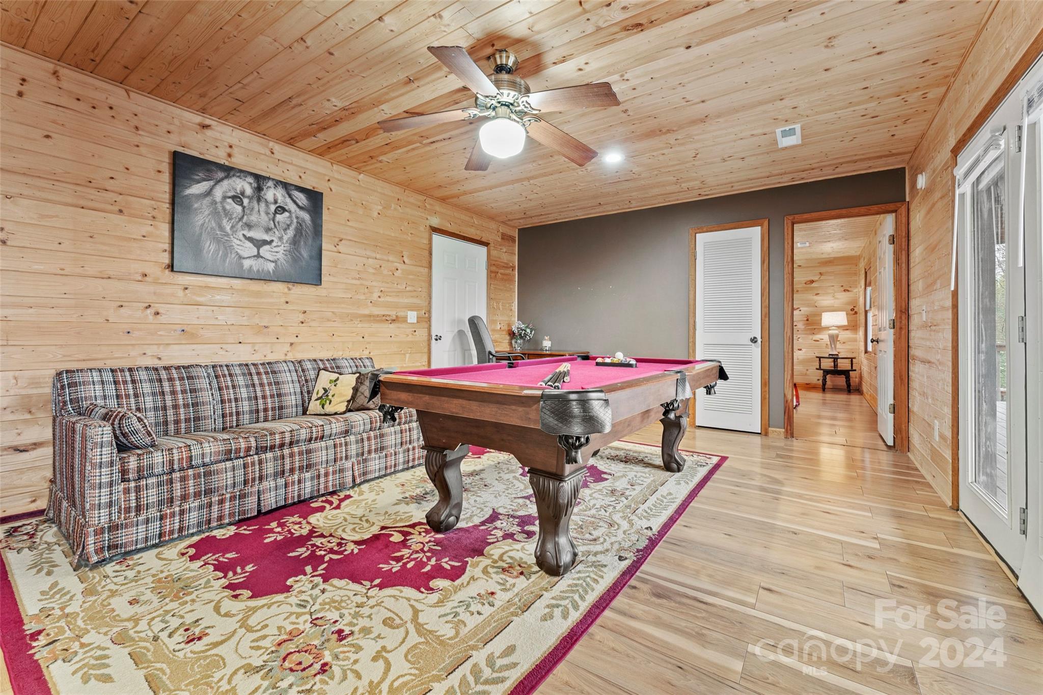 70 Moor Lane — Brevard