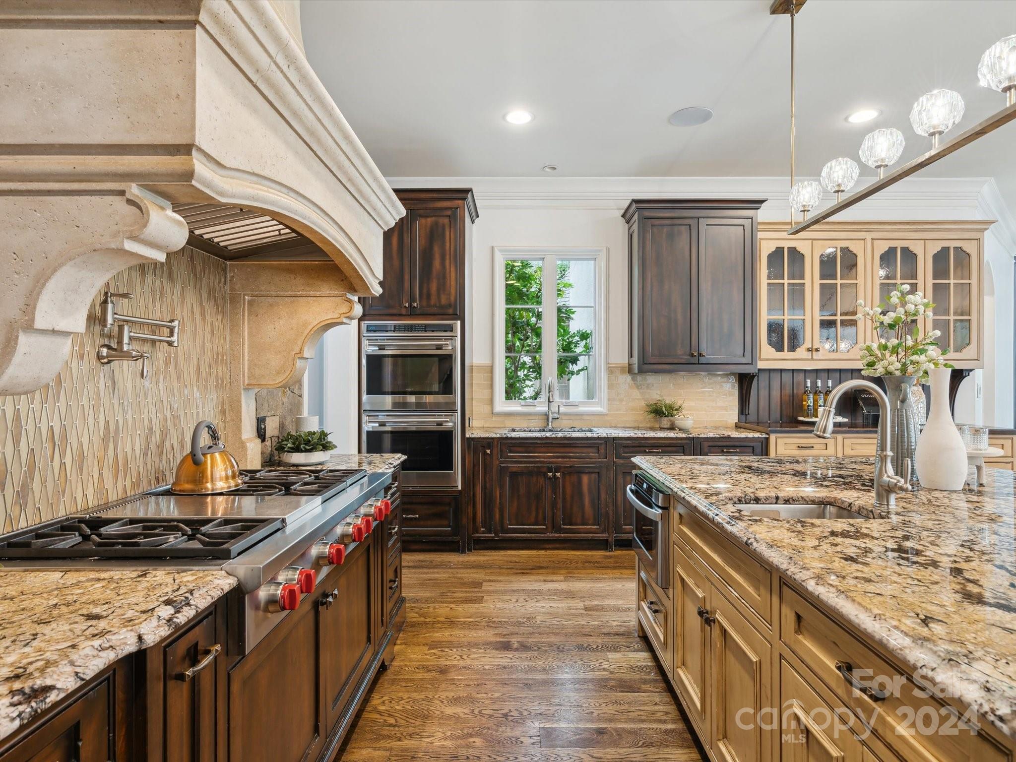 9044 Island Point Road — Charlotte