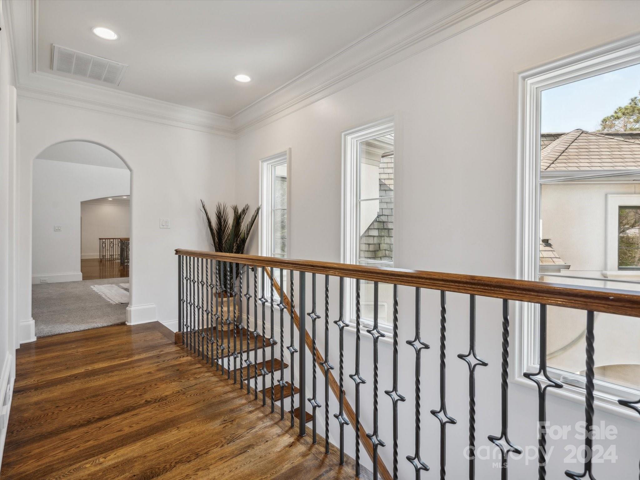 9044 Island Point Road — Charlotte