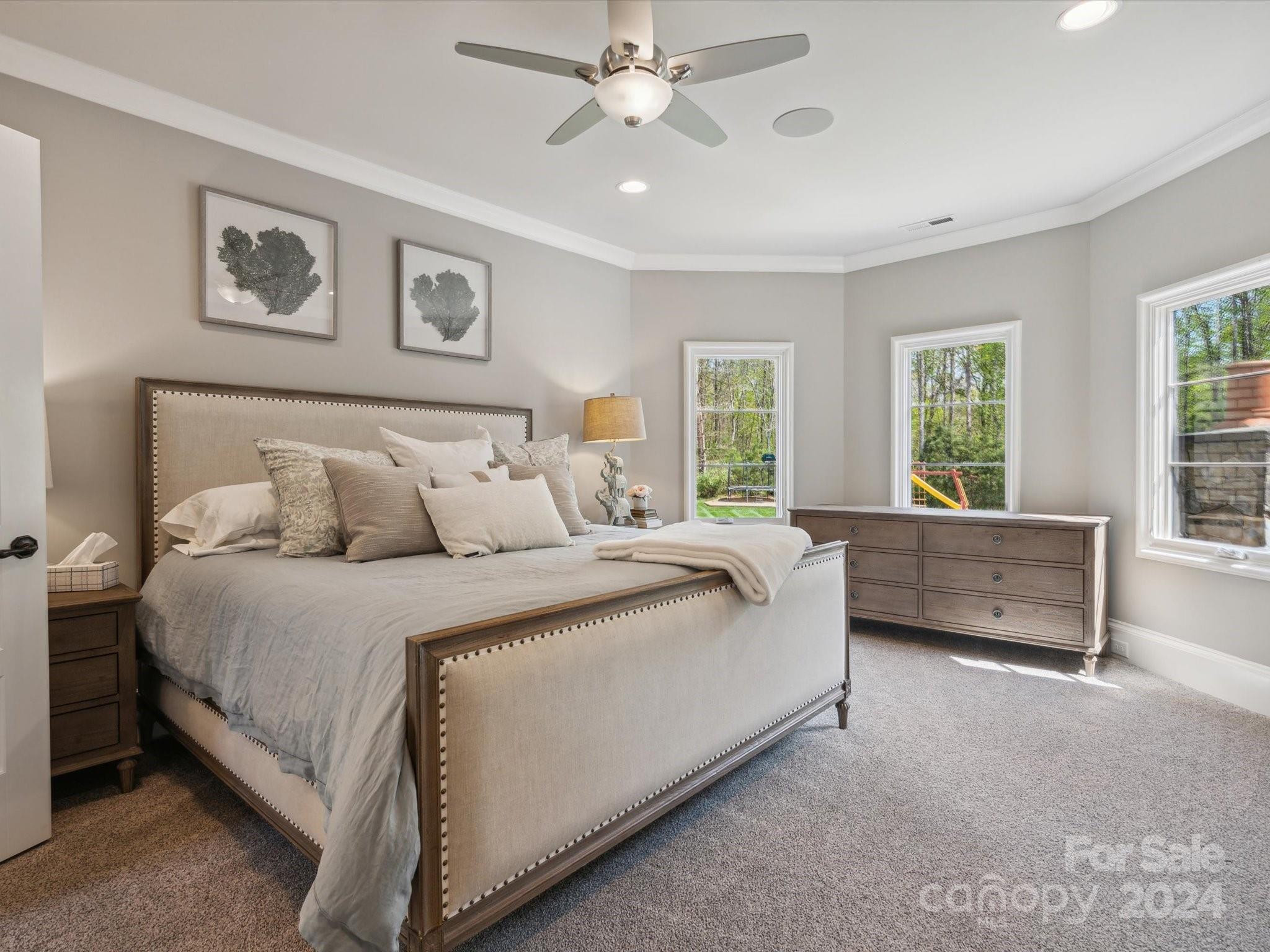 9044 Island Point Road — Charlotte
