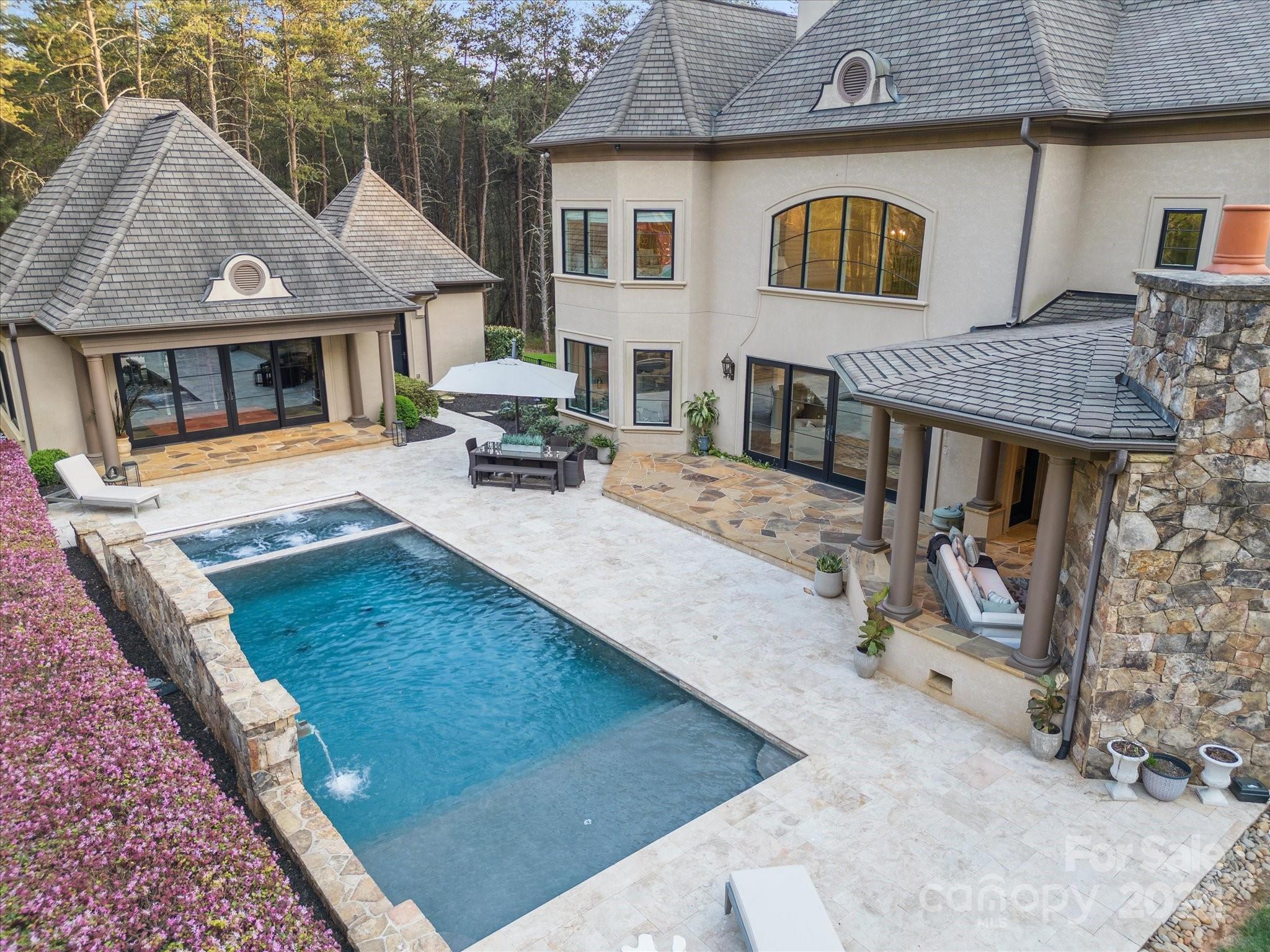 9044 Island Point Road — Charlotte