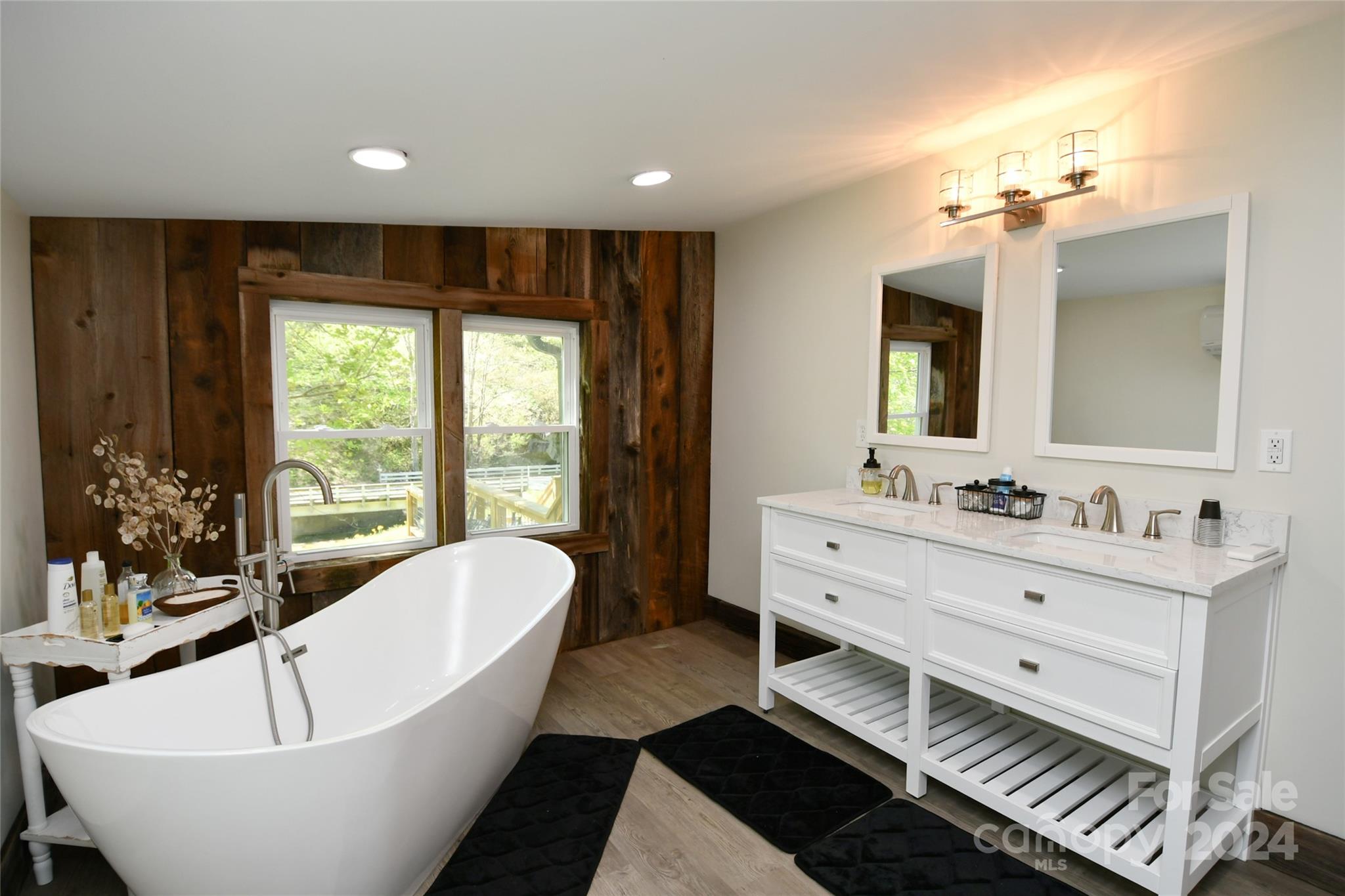 2180 Pigeon Roost Road — Green Mountain