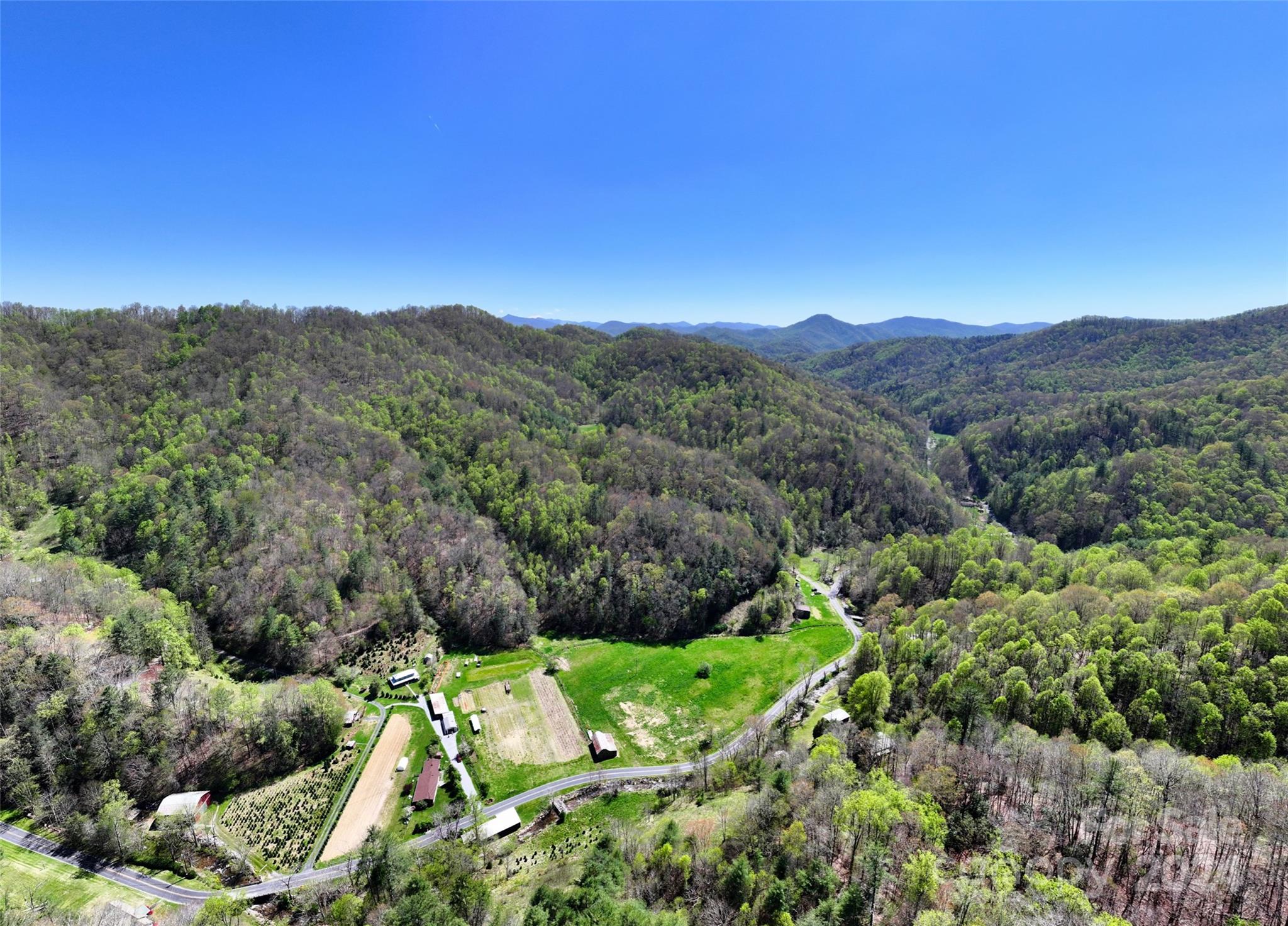 2180 Pigeon Roost Road — Green Mountain