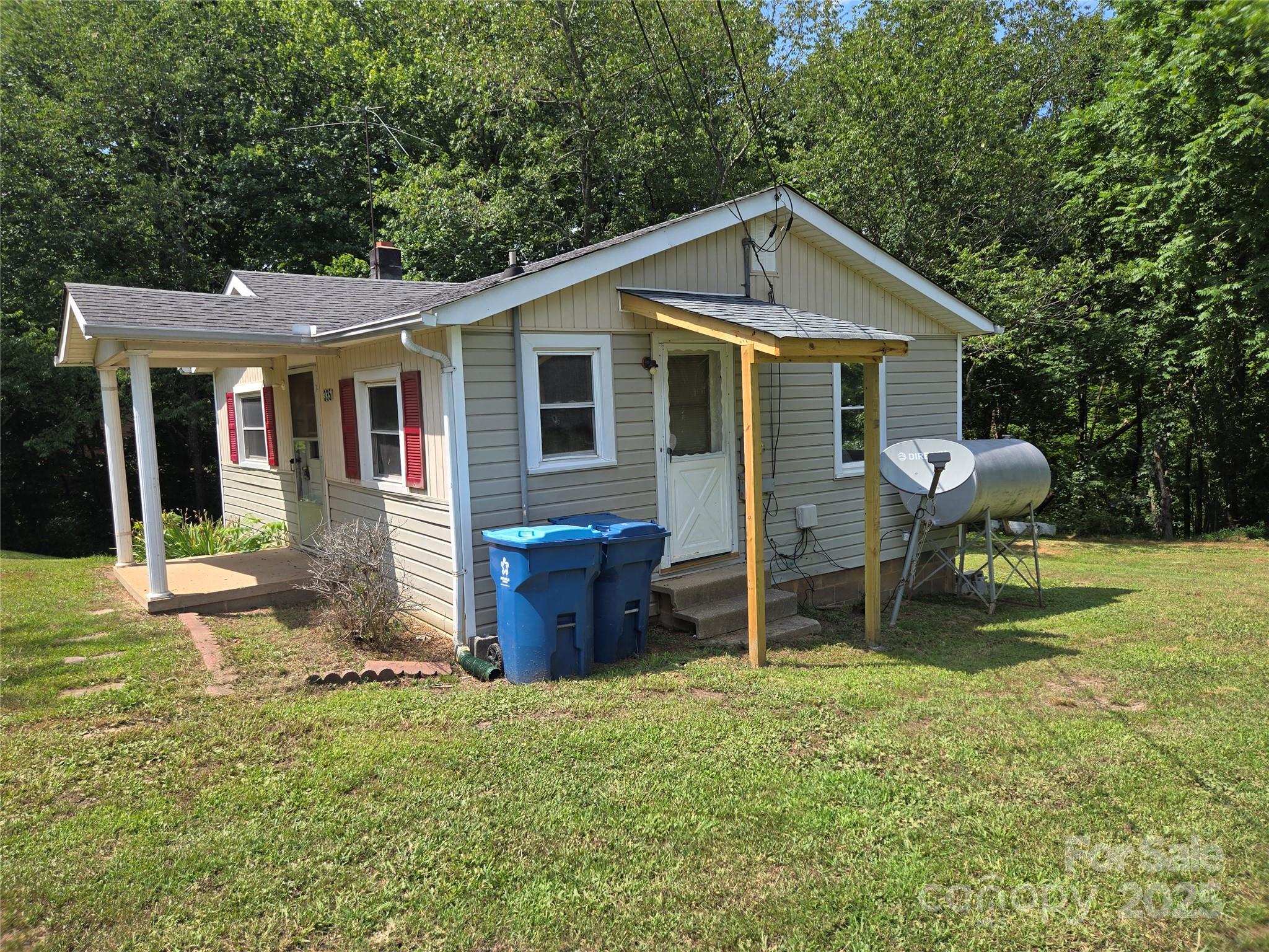 335 Rosenwald School Street — Catawba