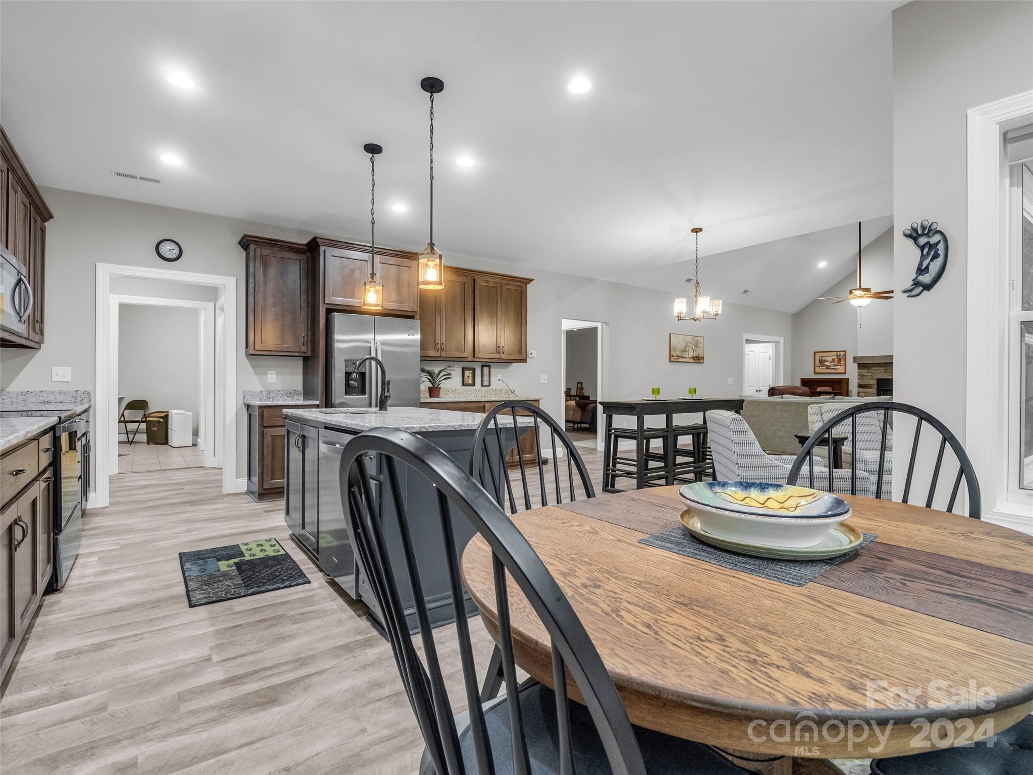 10305 Green River Cove Road — Saluda