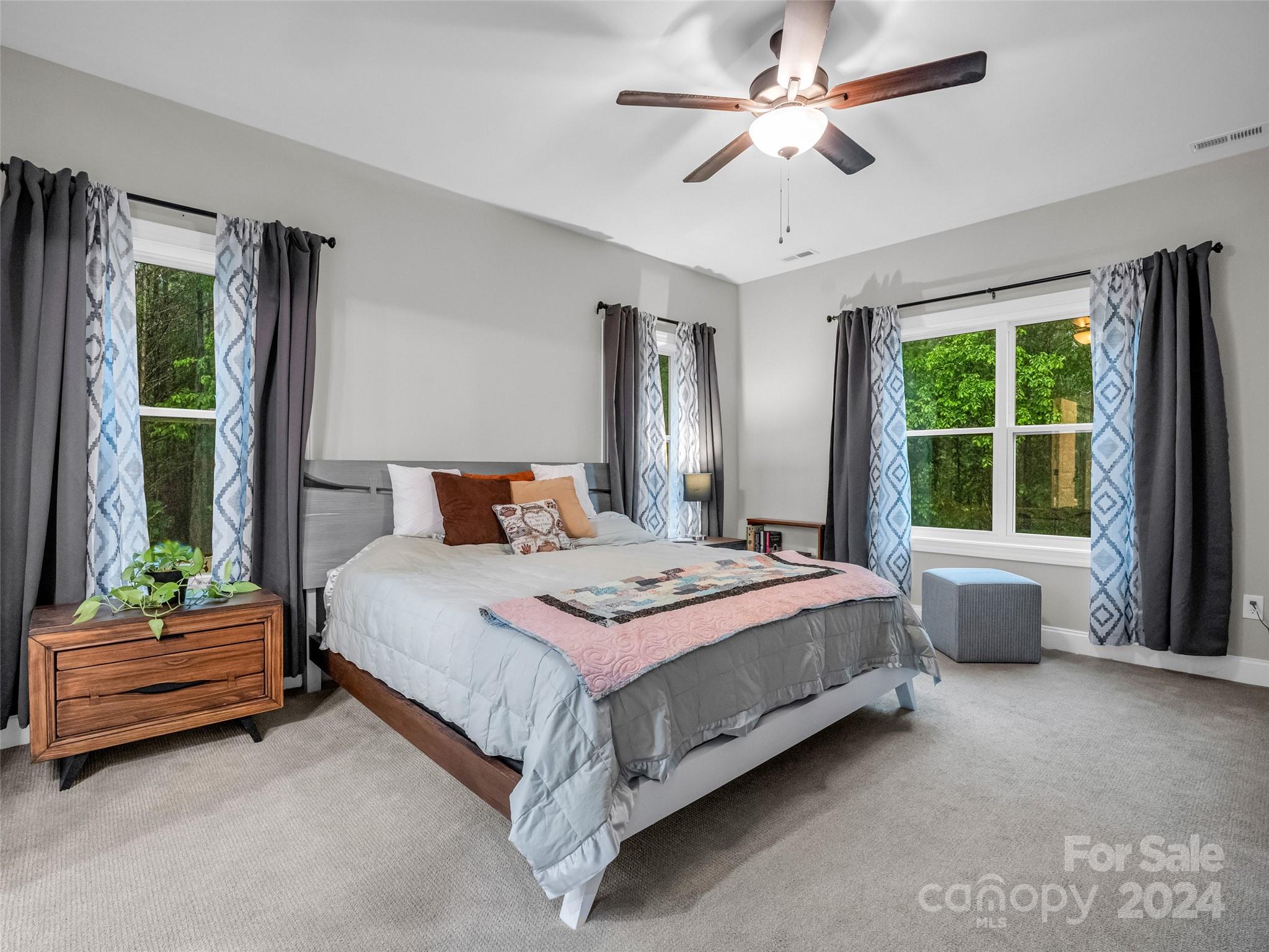 10305 Green River Cove Road — Saluda