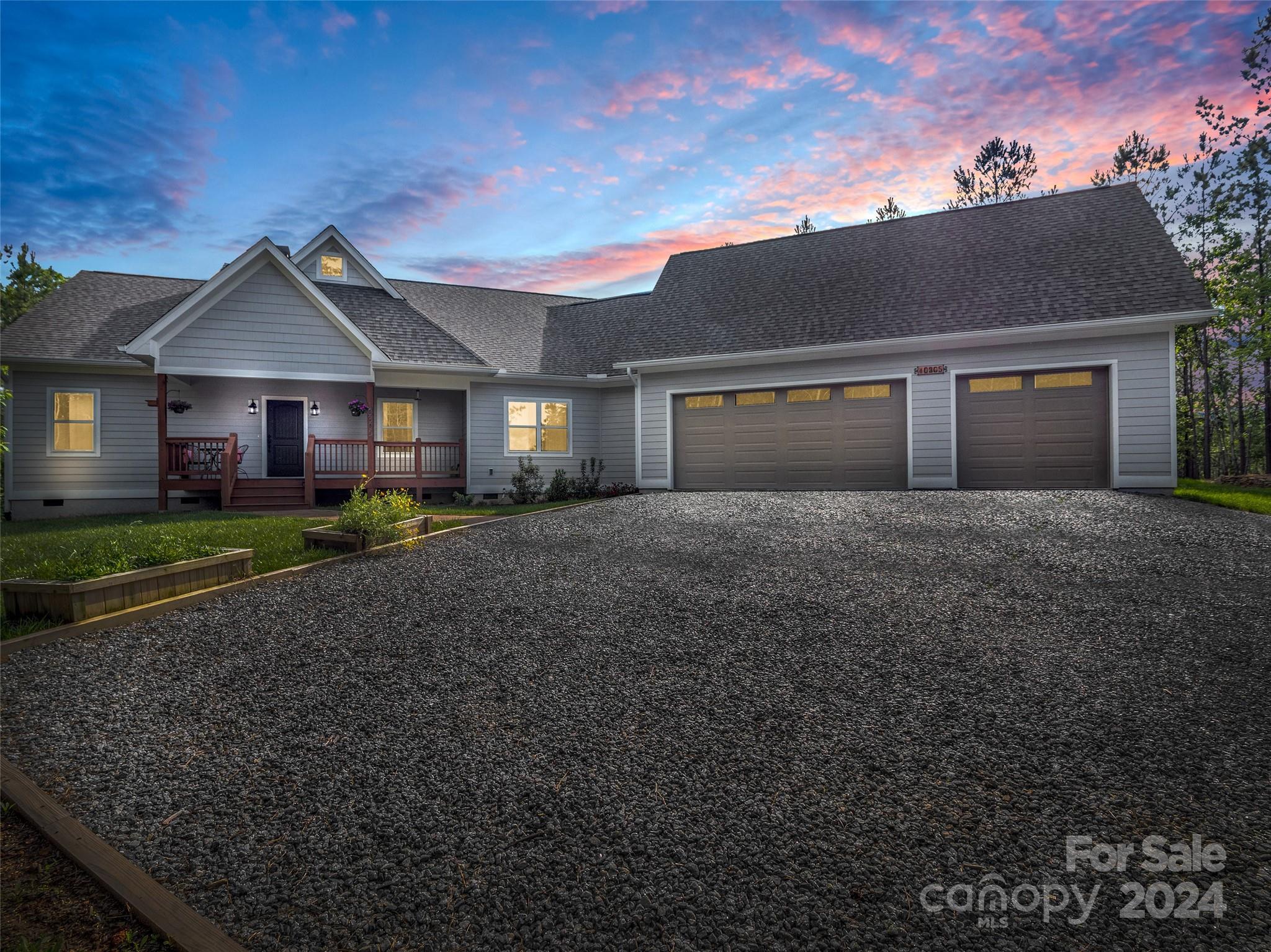 10305 Green River Cove Road — Saluda