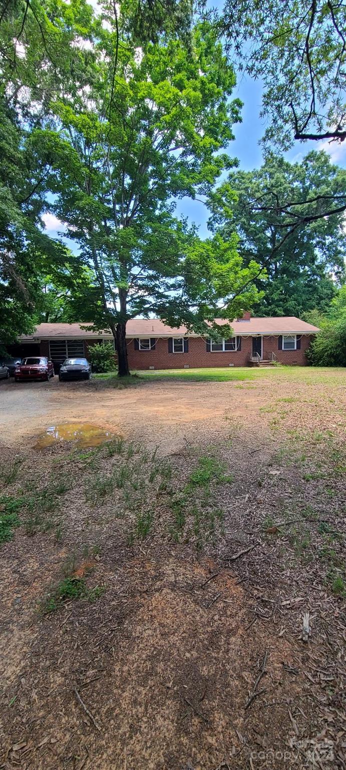 2210 Goldmine Road — Monroe
