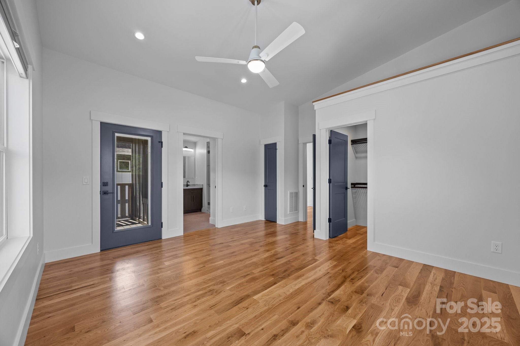 87 Glendale Avenue — Asheville