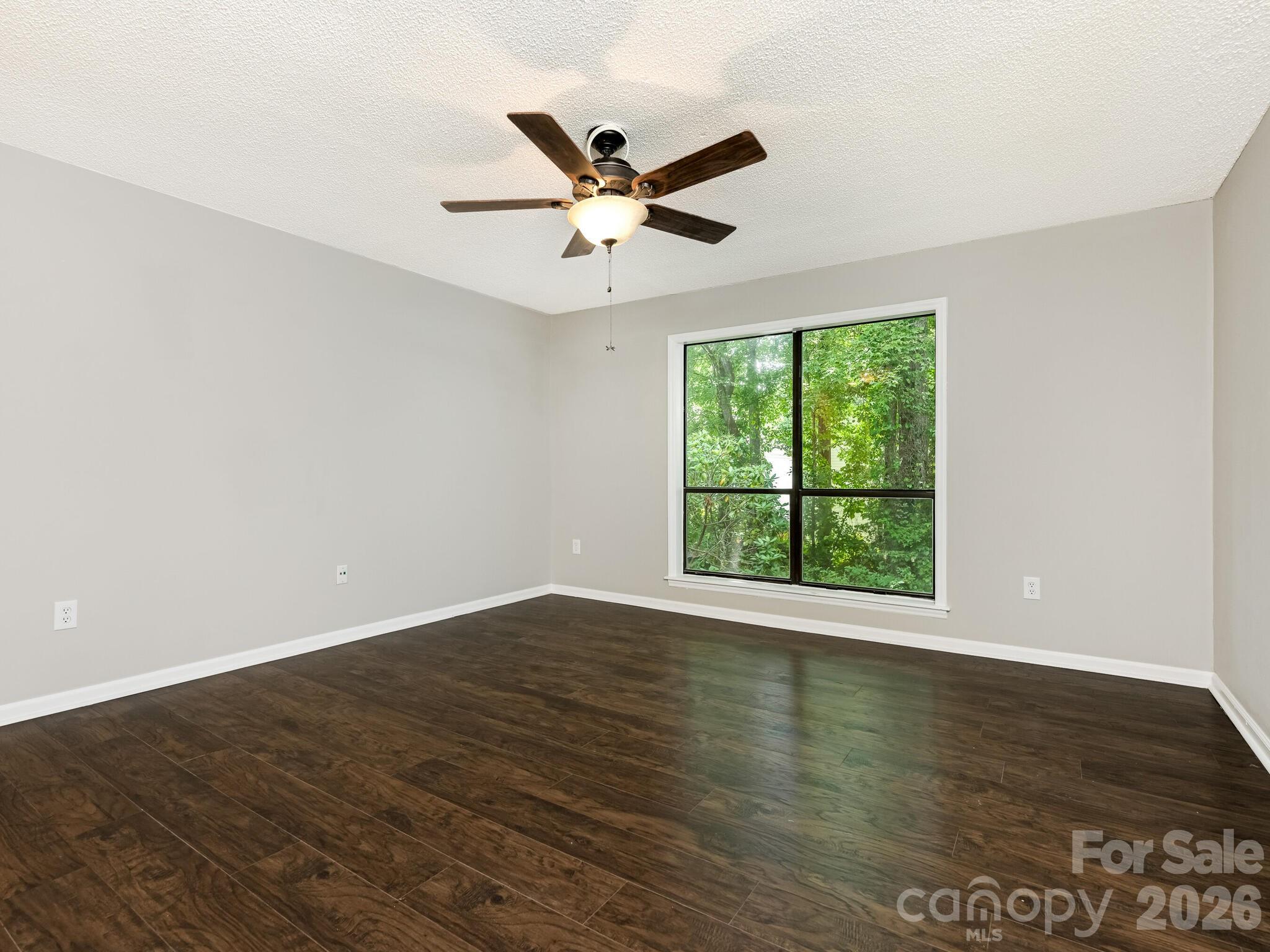 7378 Winery Lane — Charlotte