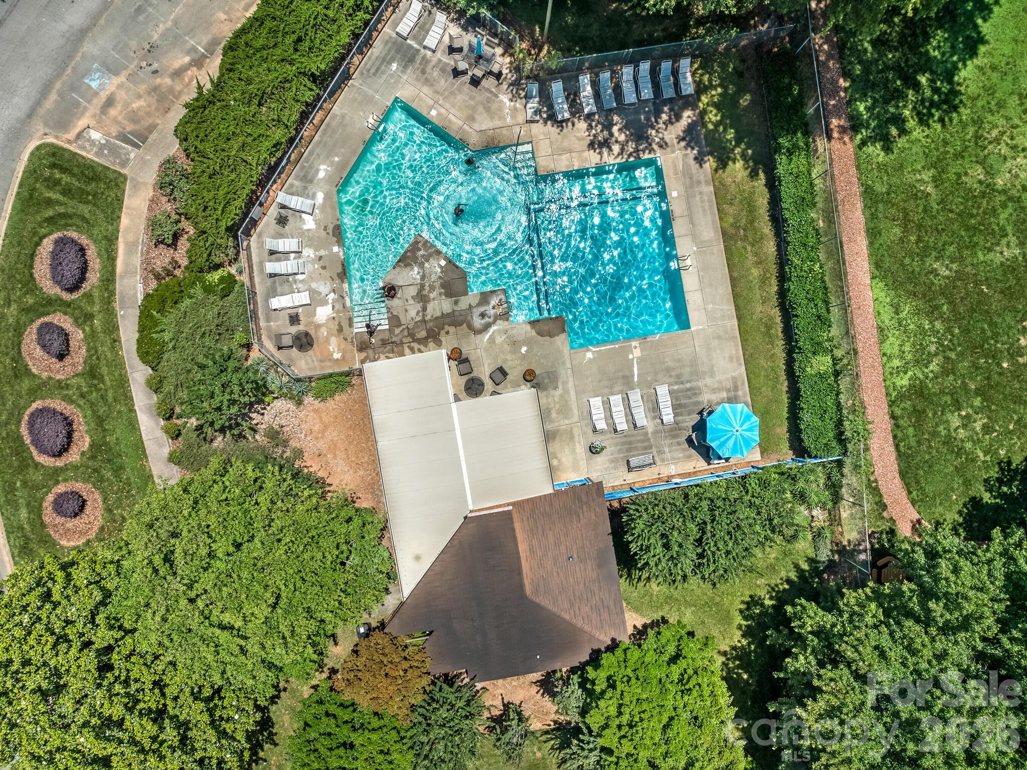 7378 Winery Lane — Charlotte