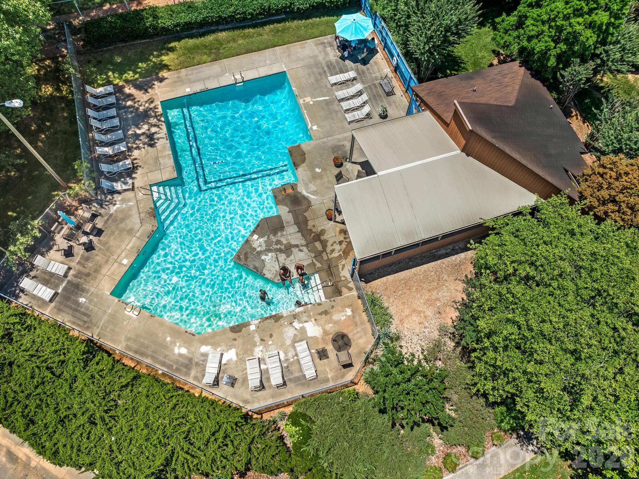 7378 Winery Lane — Charlotte
