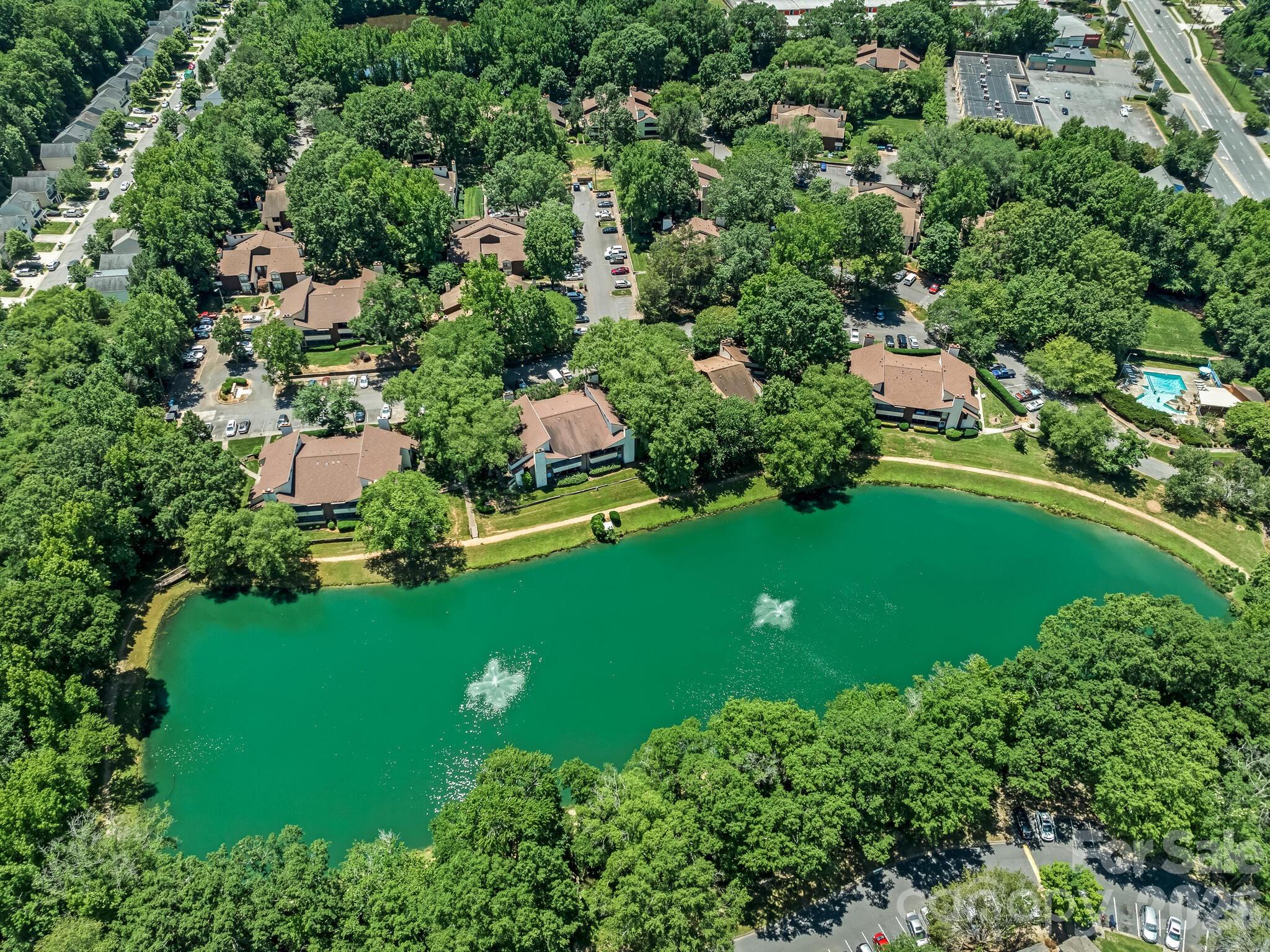 7378 Winery Lane — Charlotte