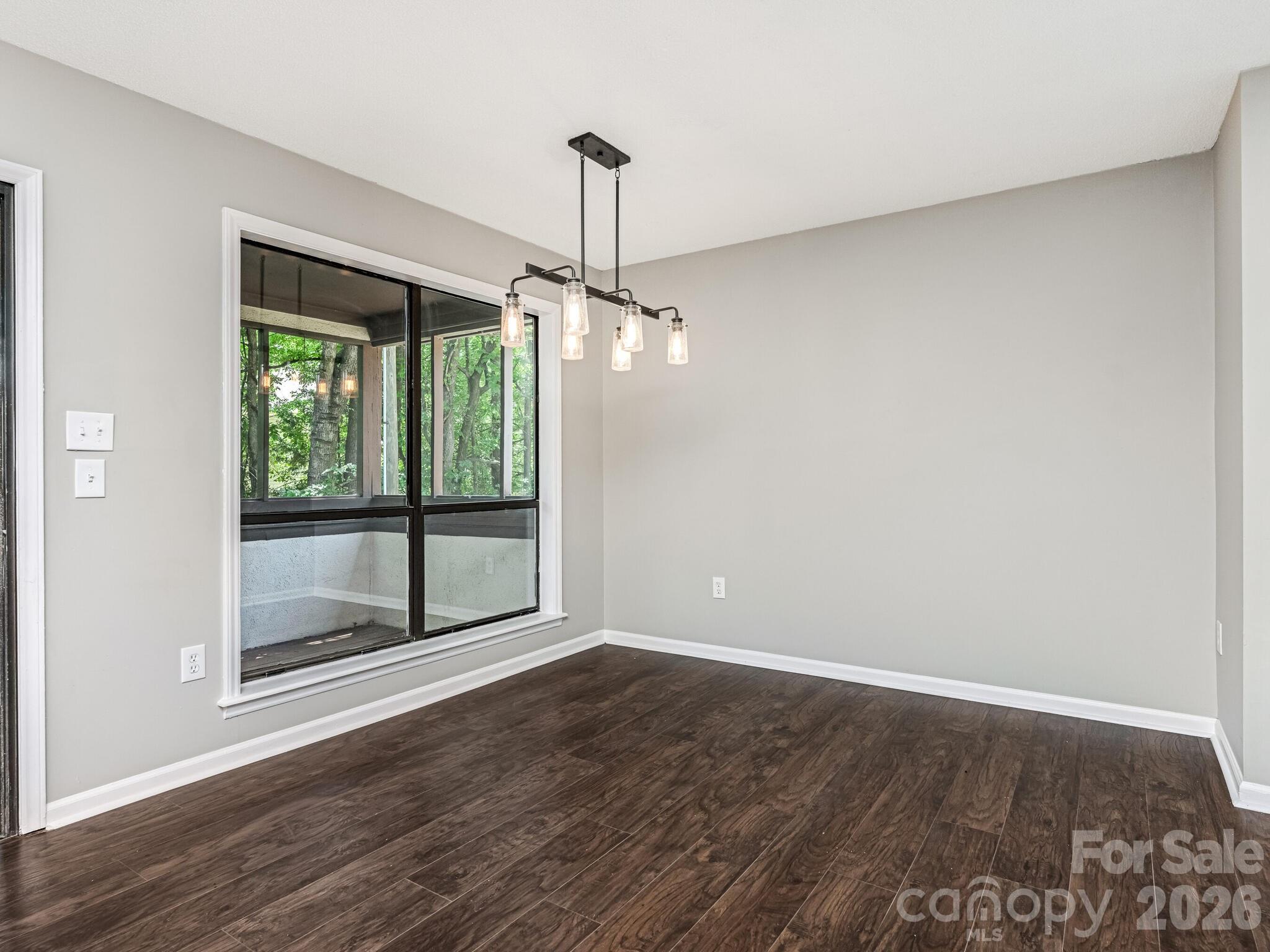 7378 Winery Lane — Charlotte