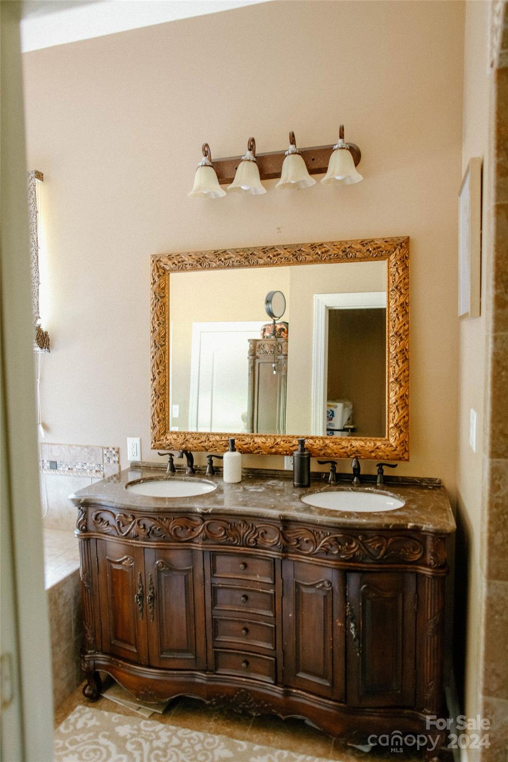 4642 King Crowder Drive — Gastonia