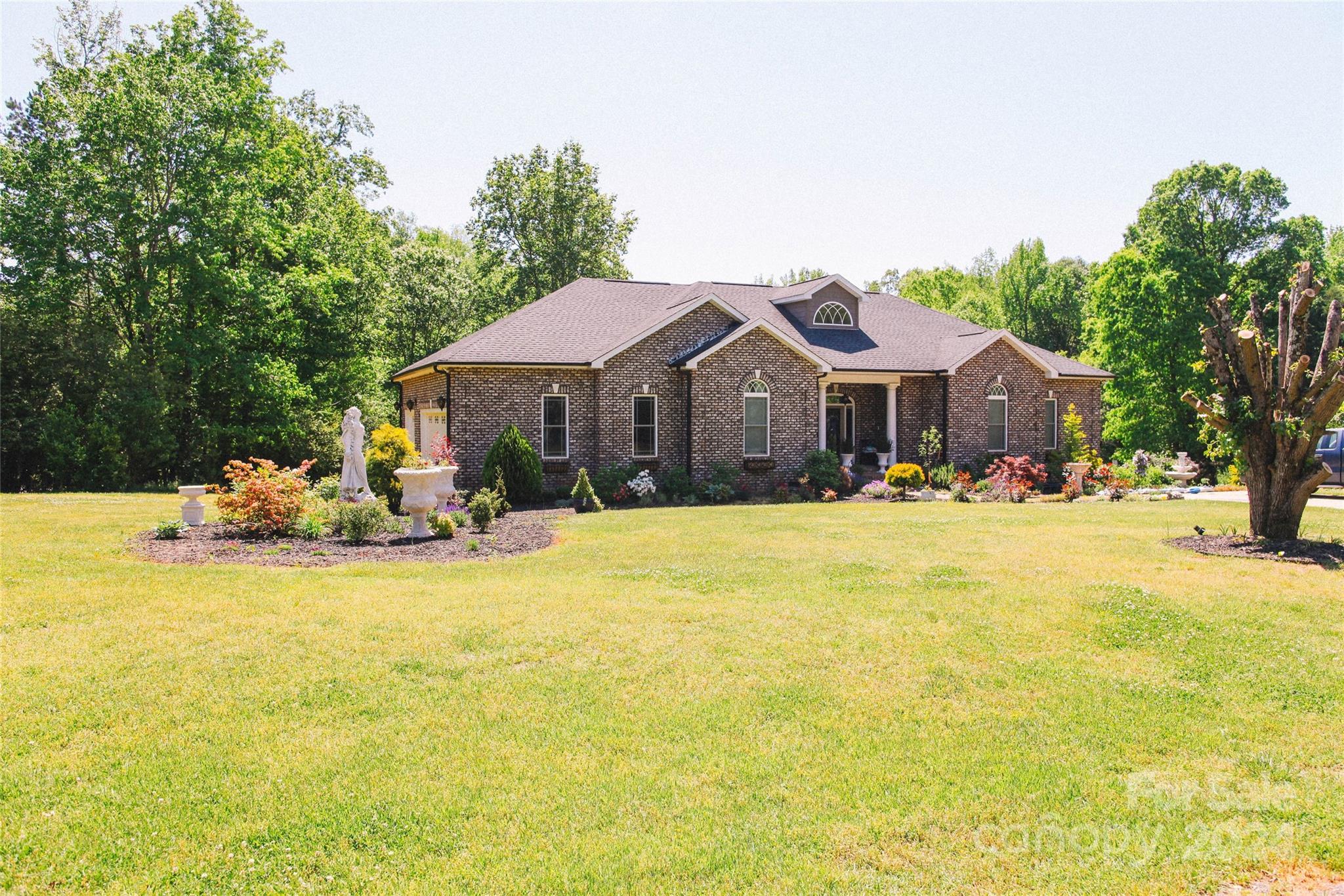 4642 King Crowder Drive — Gastonia