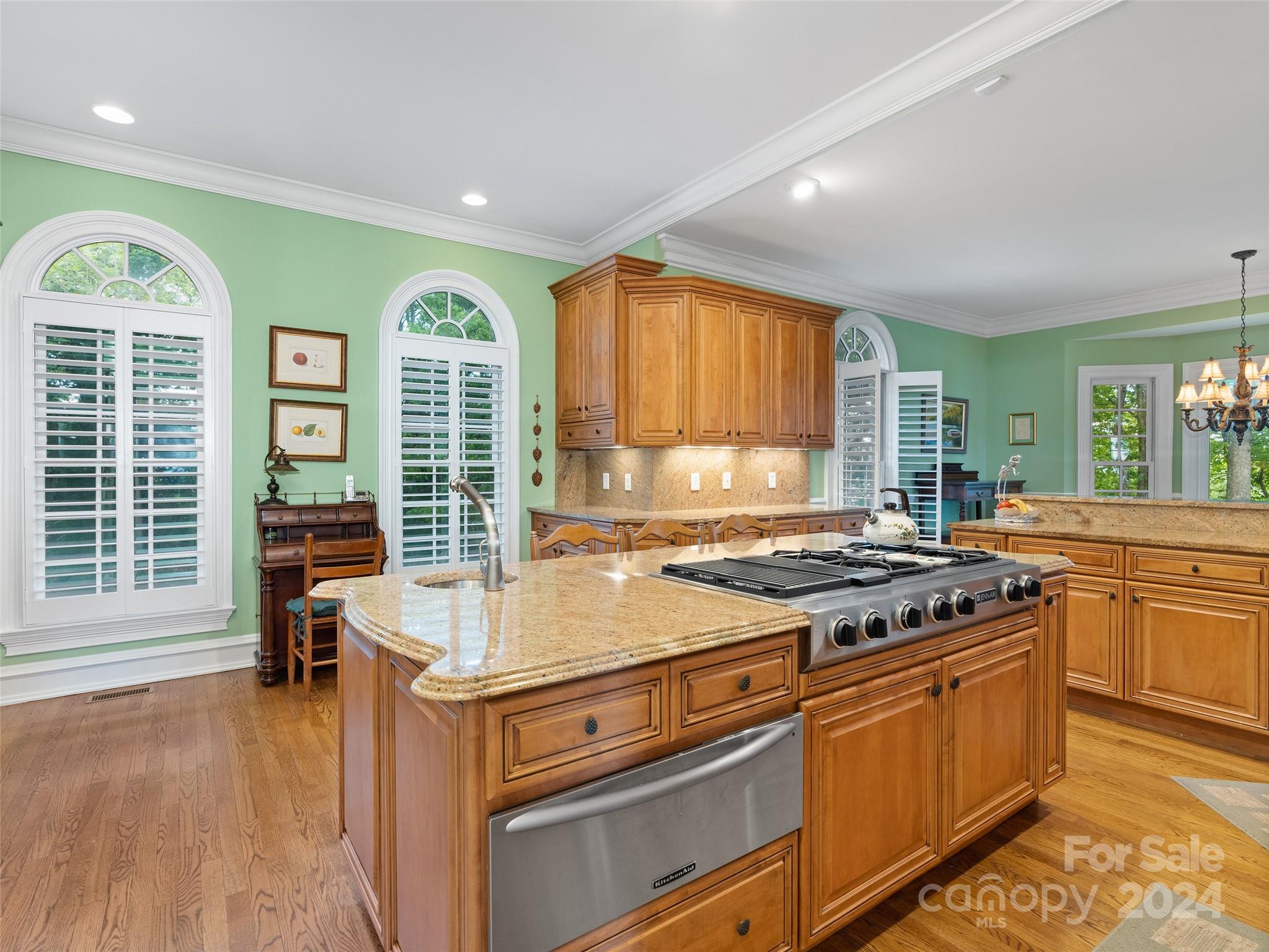 1767 Ridge Way Street — Sylva