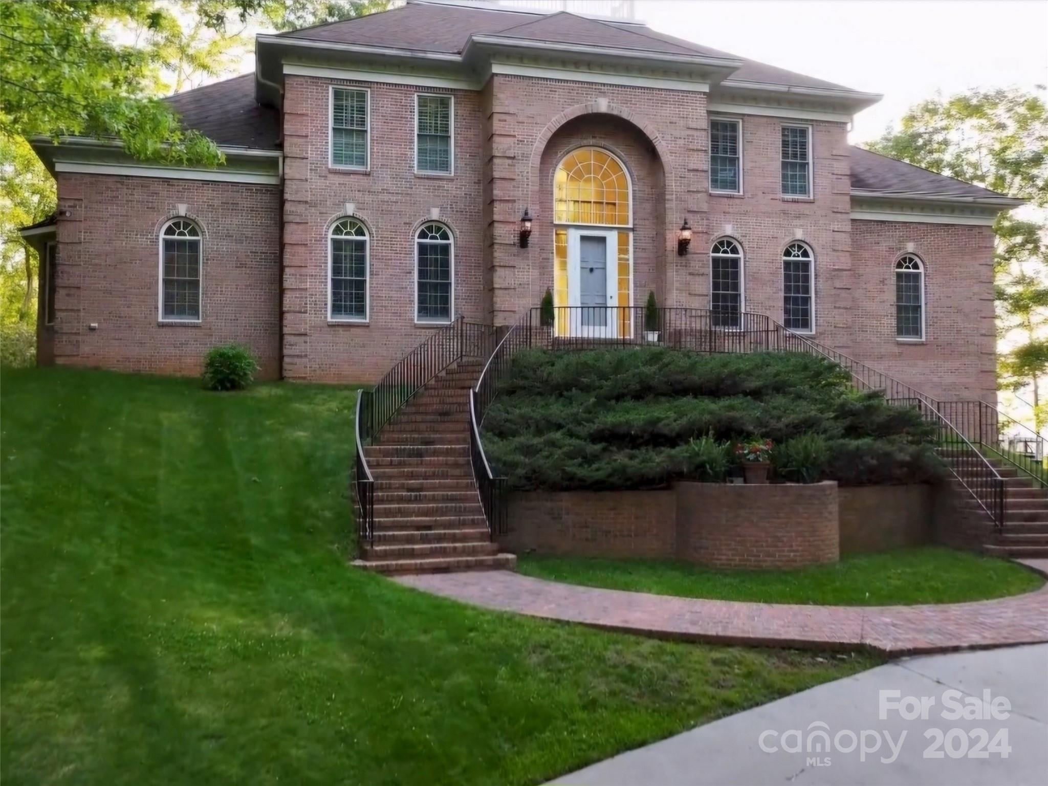 1767 Ridge Way Street — Sylva