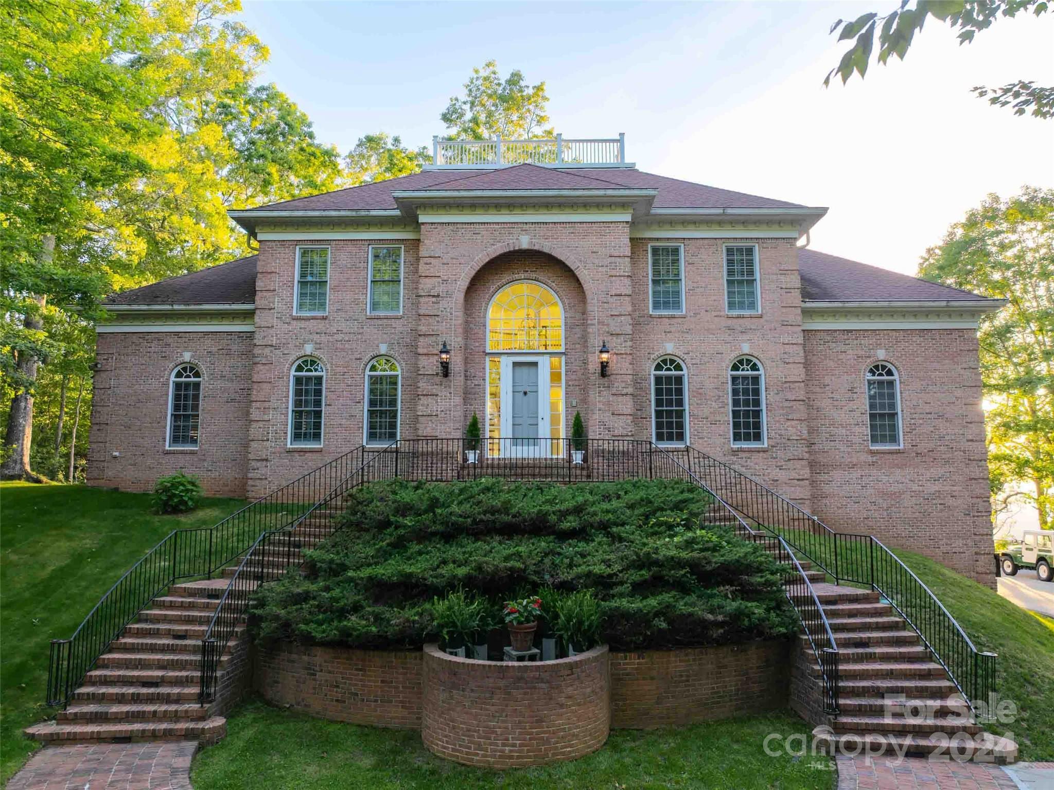 1767 Ridge Way Street — Sylva