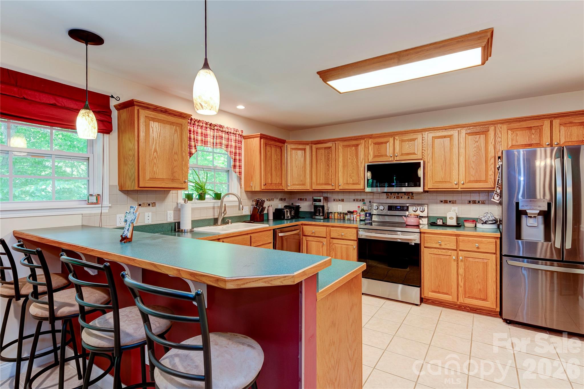 6 Majestic Trace — Hendersonville
