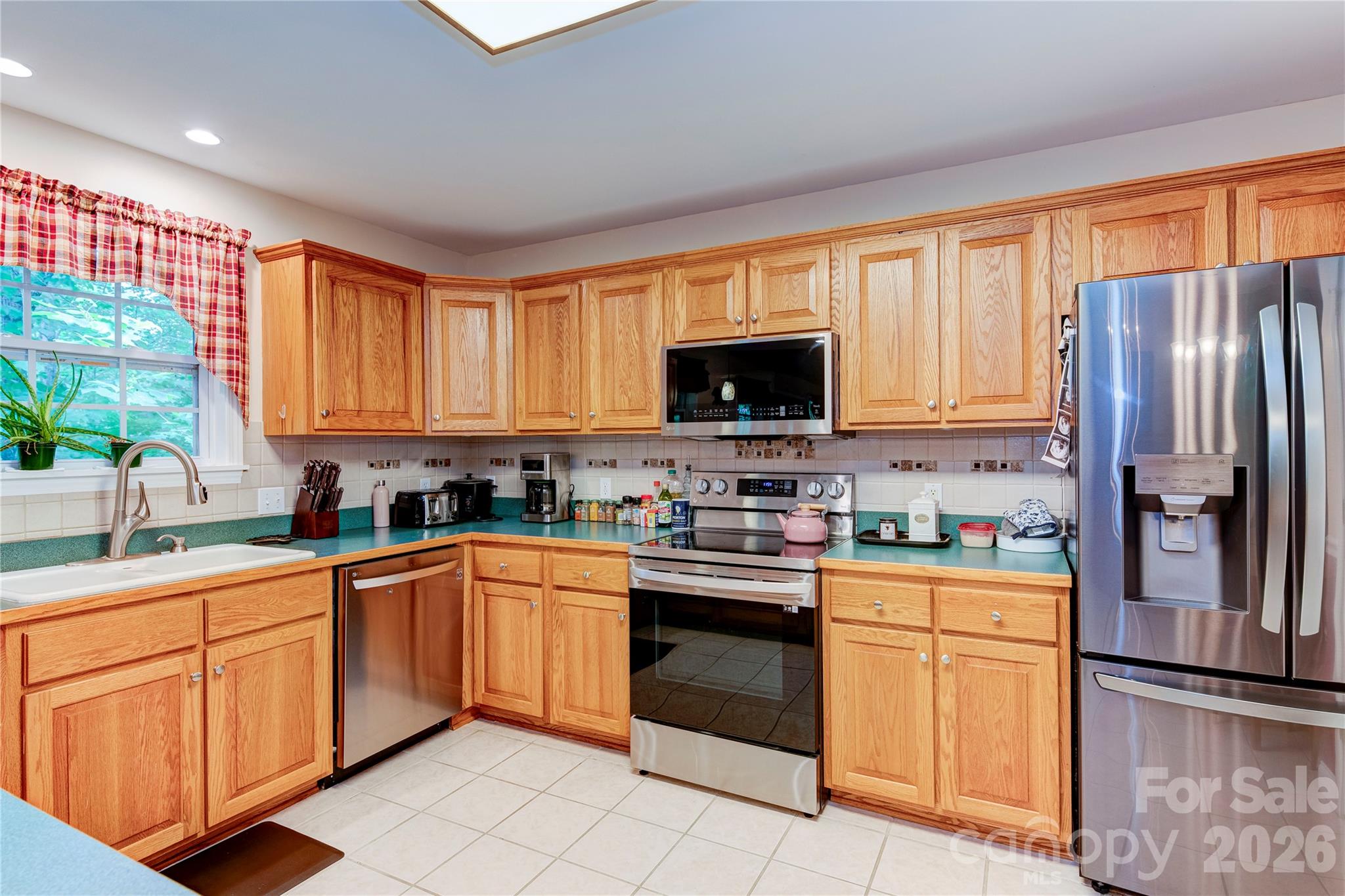 6 Majestic Trace — Hendersonville
