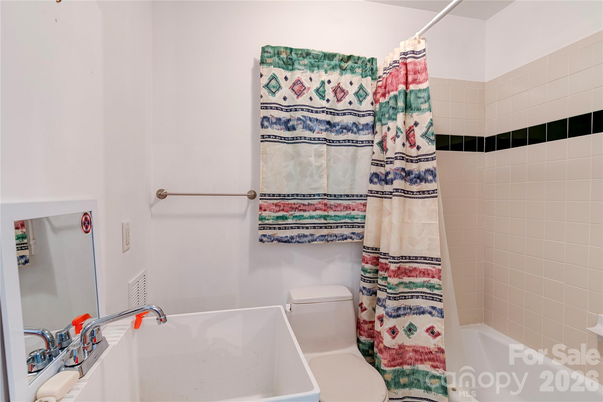 6 Majestic Trace — Hendersonville