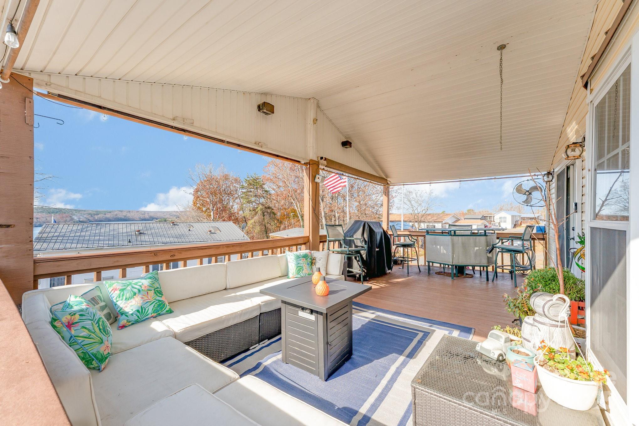 231 Badin View Road — New London