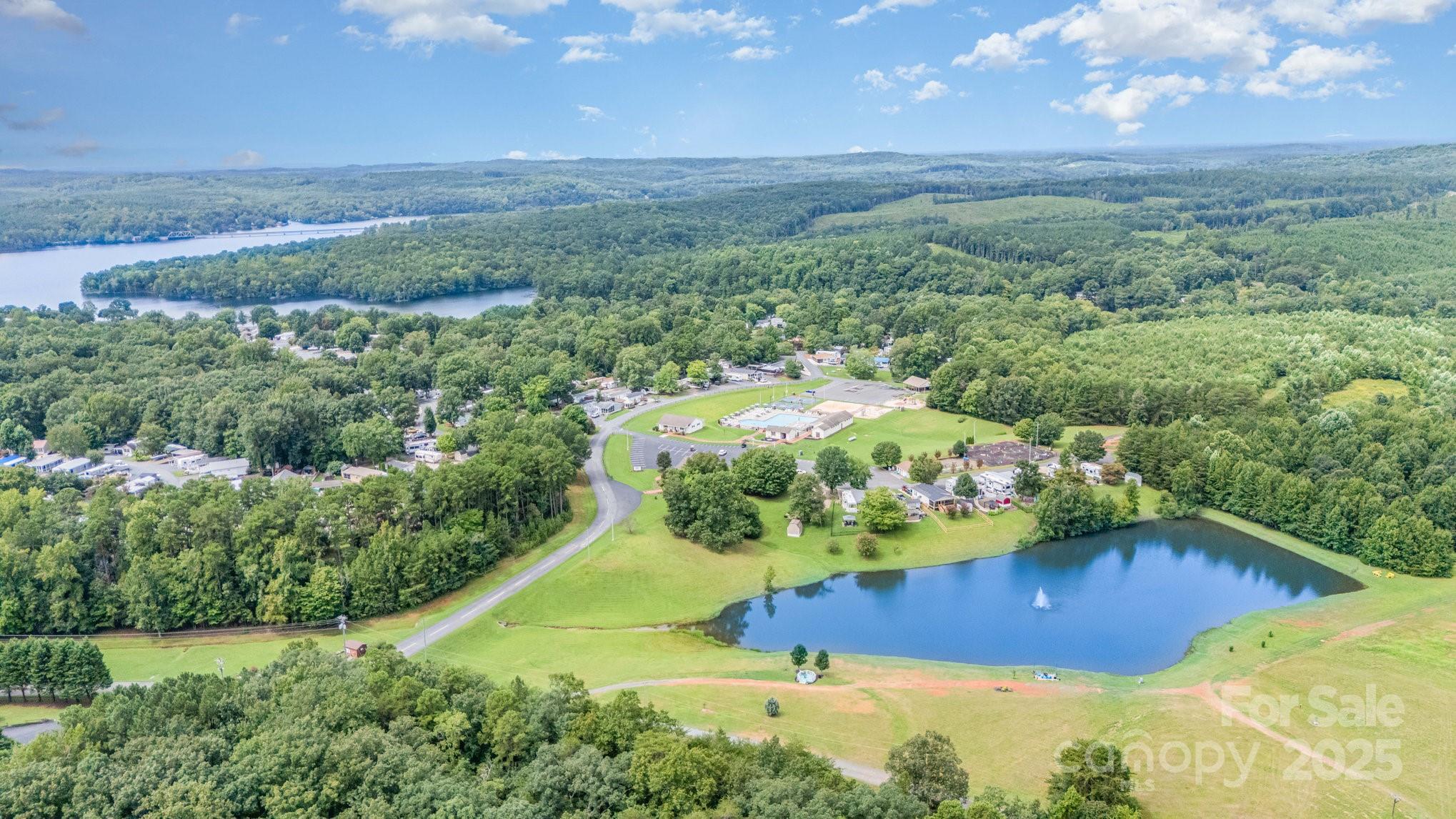 231 Badin View Road — New London