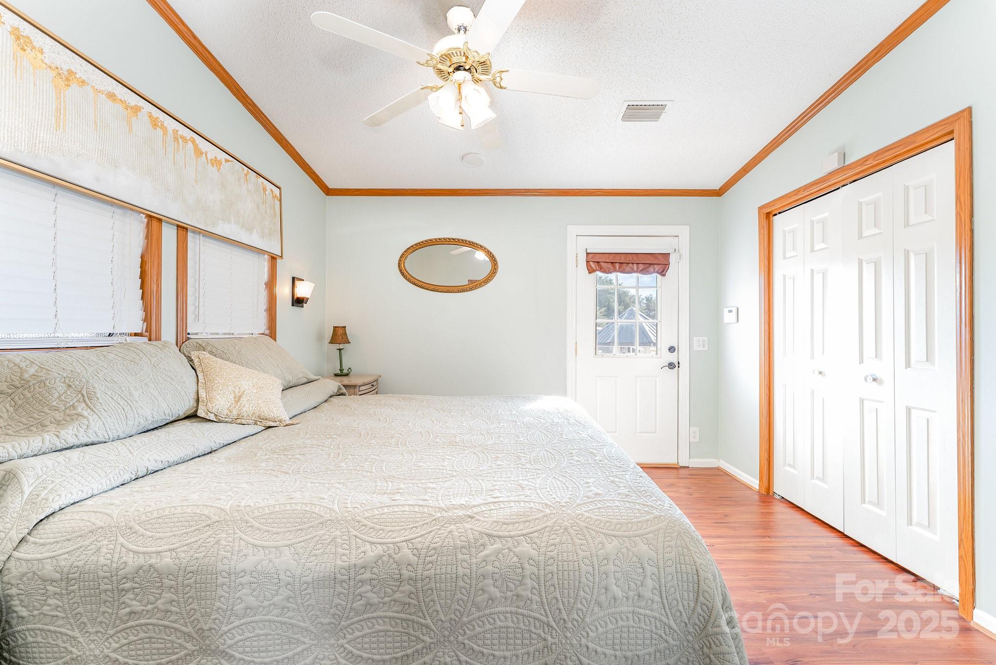 231 Badin View Road — New London