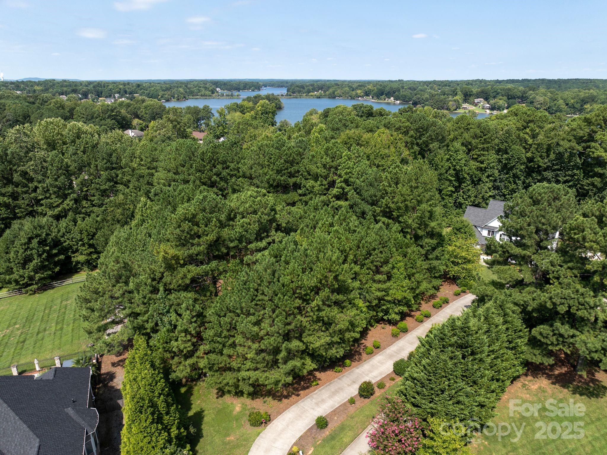 127 Palos Verde Road — Mooresville
