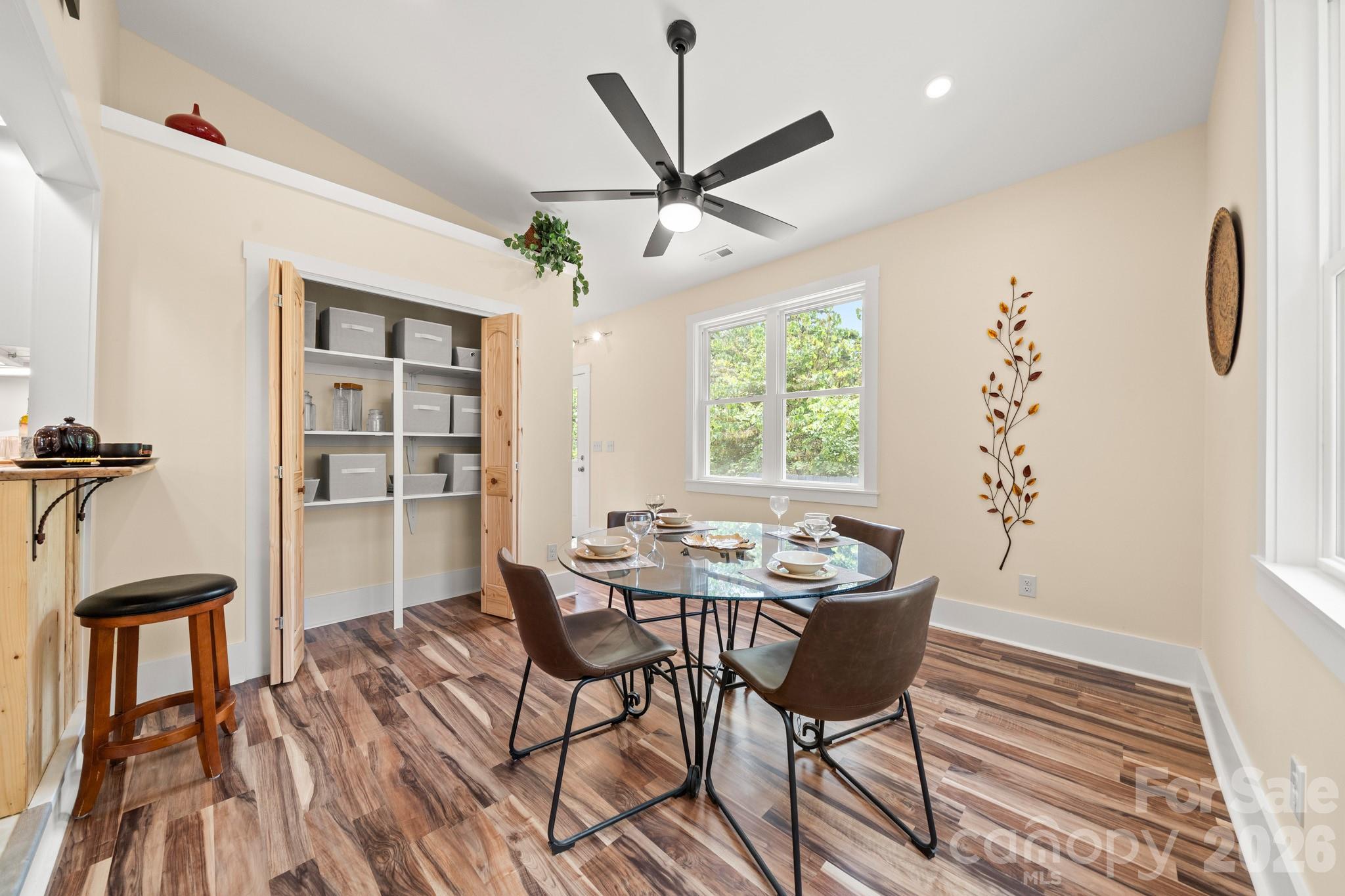 104 Maney Avenue — Asheville