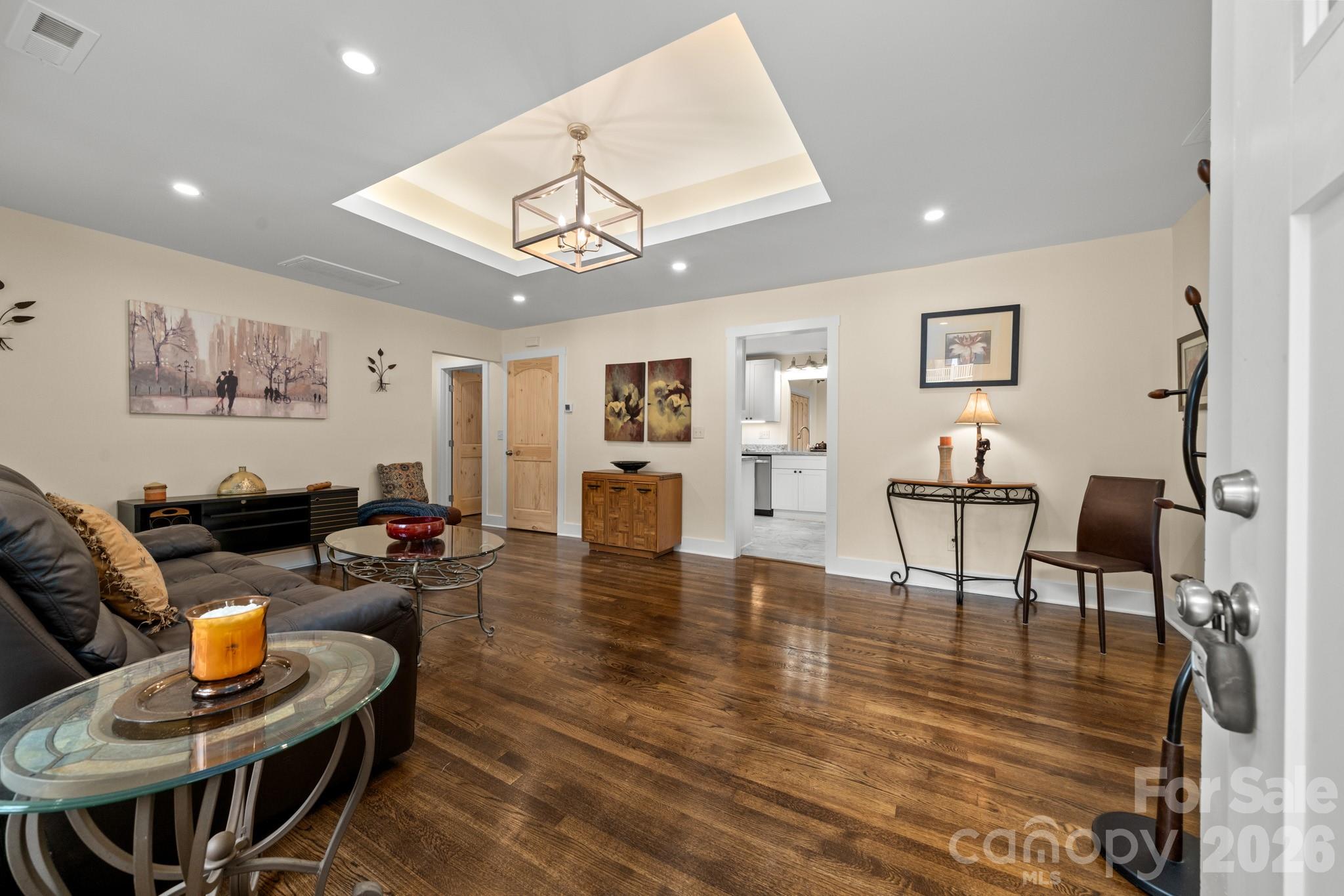 104 Maney Avenue — Asheville